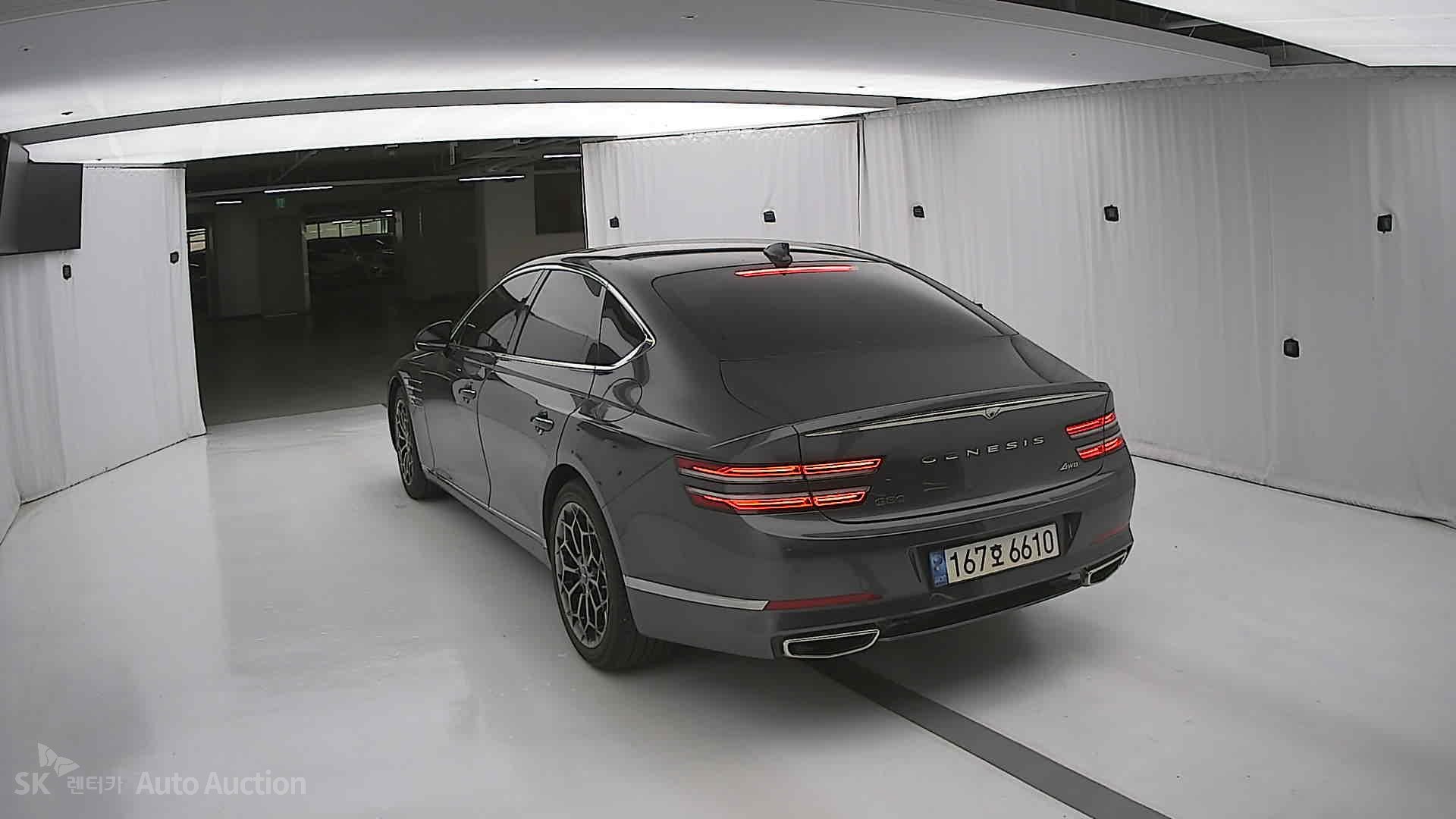 2021 - genesis g80
