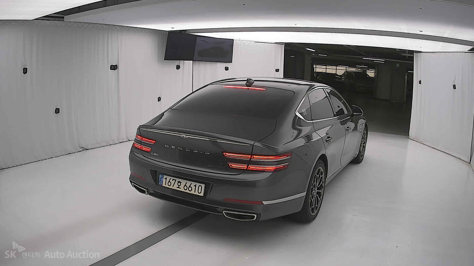 2021 - genesis g80