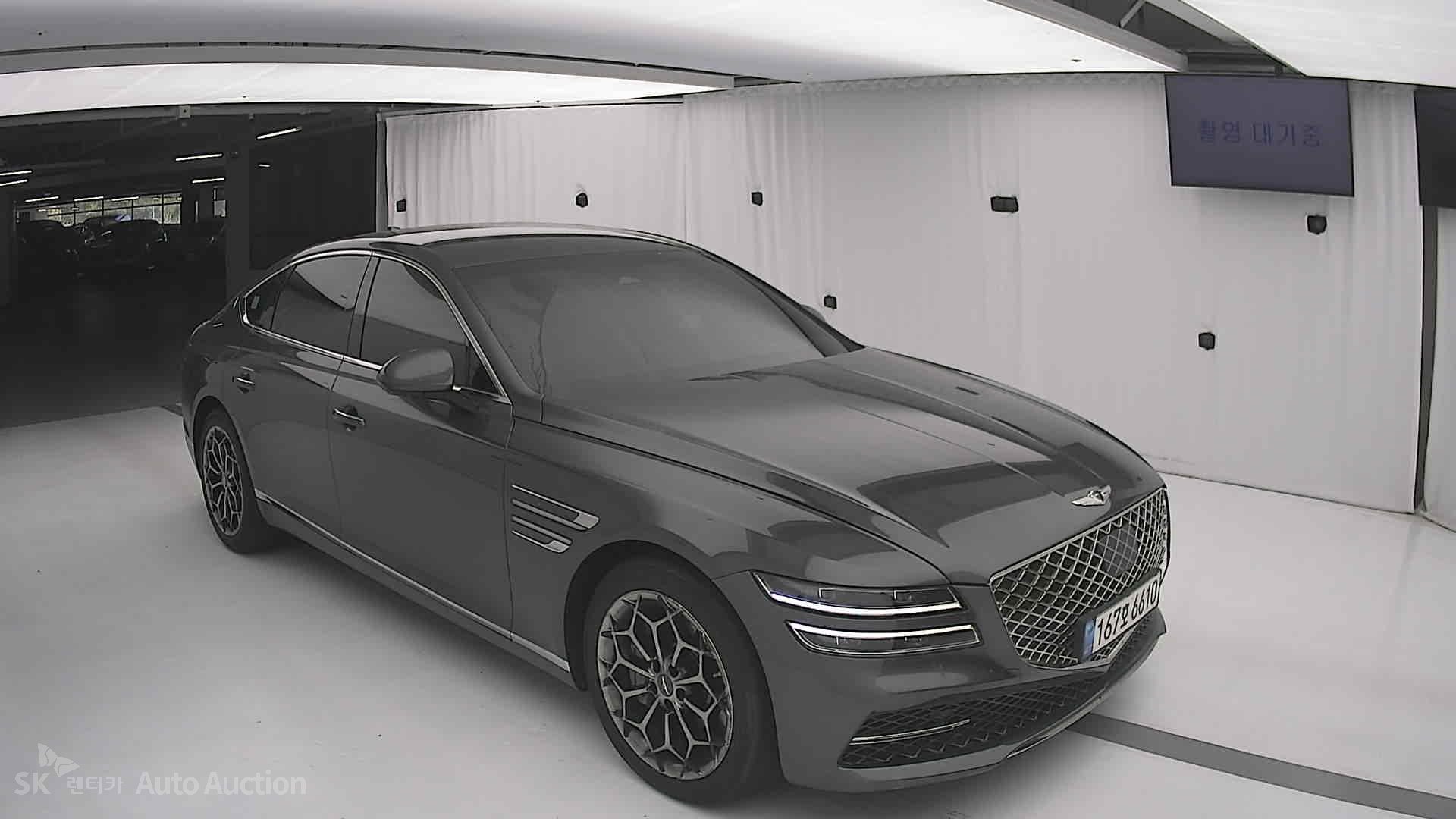2021 - genesis g80