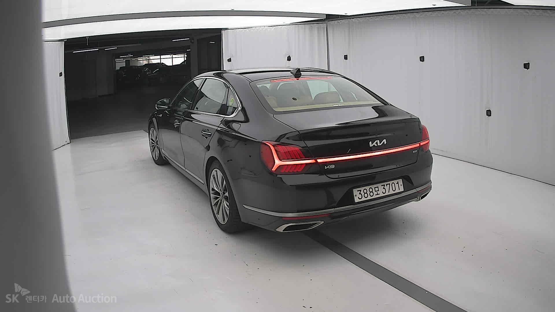 2022 - kia k9