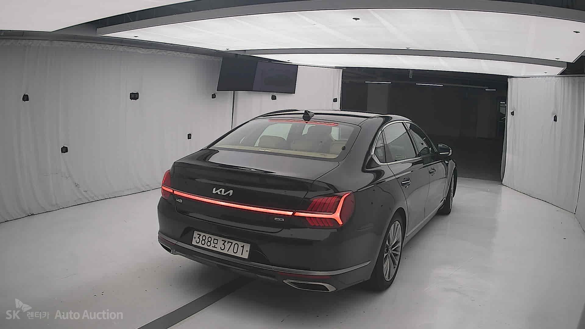 2022 - kia k9