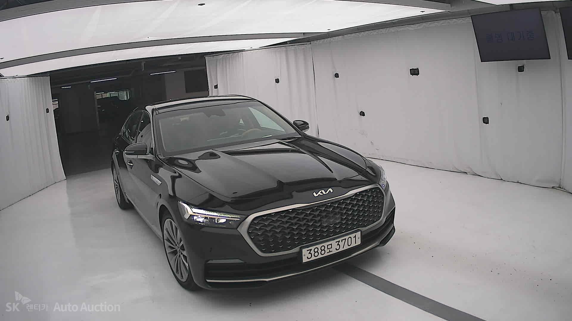 2022 - kia k9