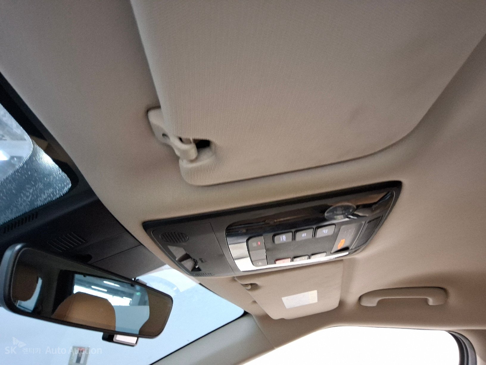 2023 - kia carnival