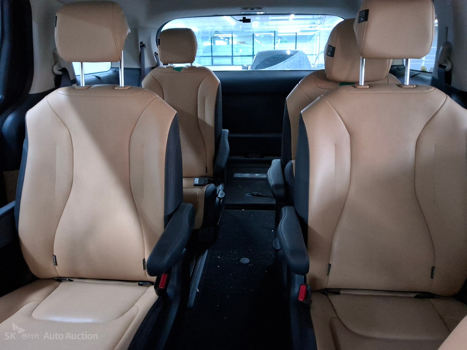 2023 - kia carnival