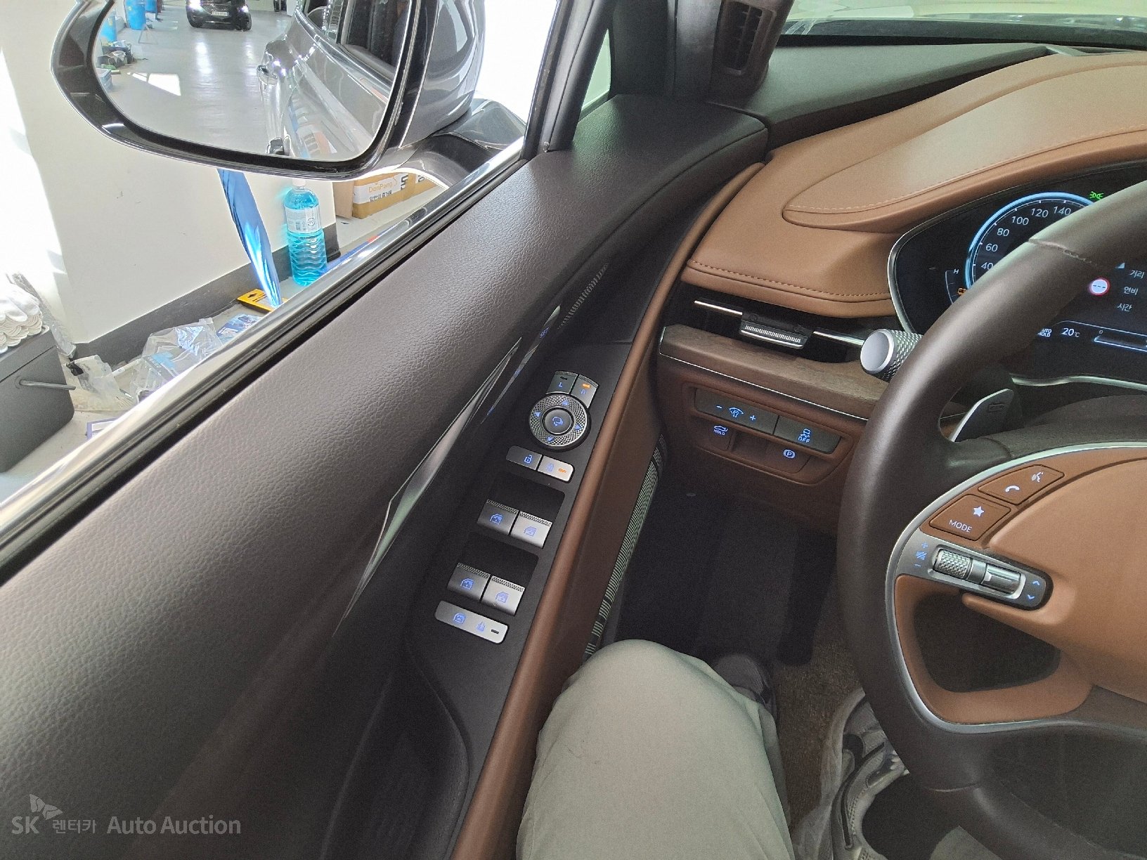 2022 - genesis eg80