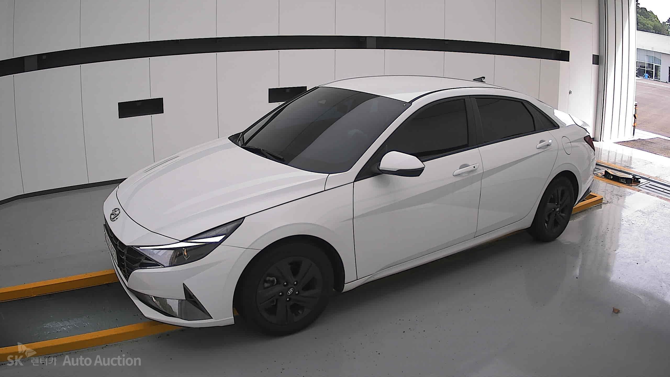 2023 - hyundai avante