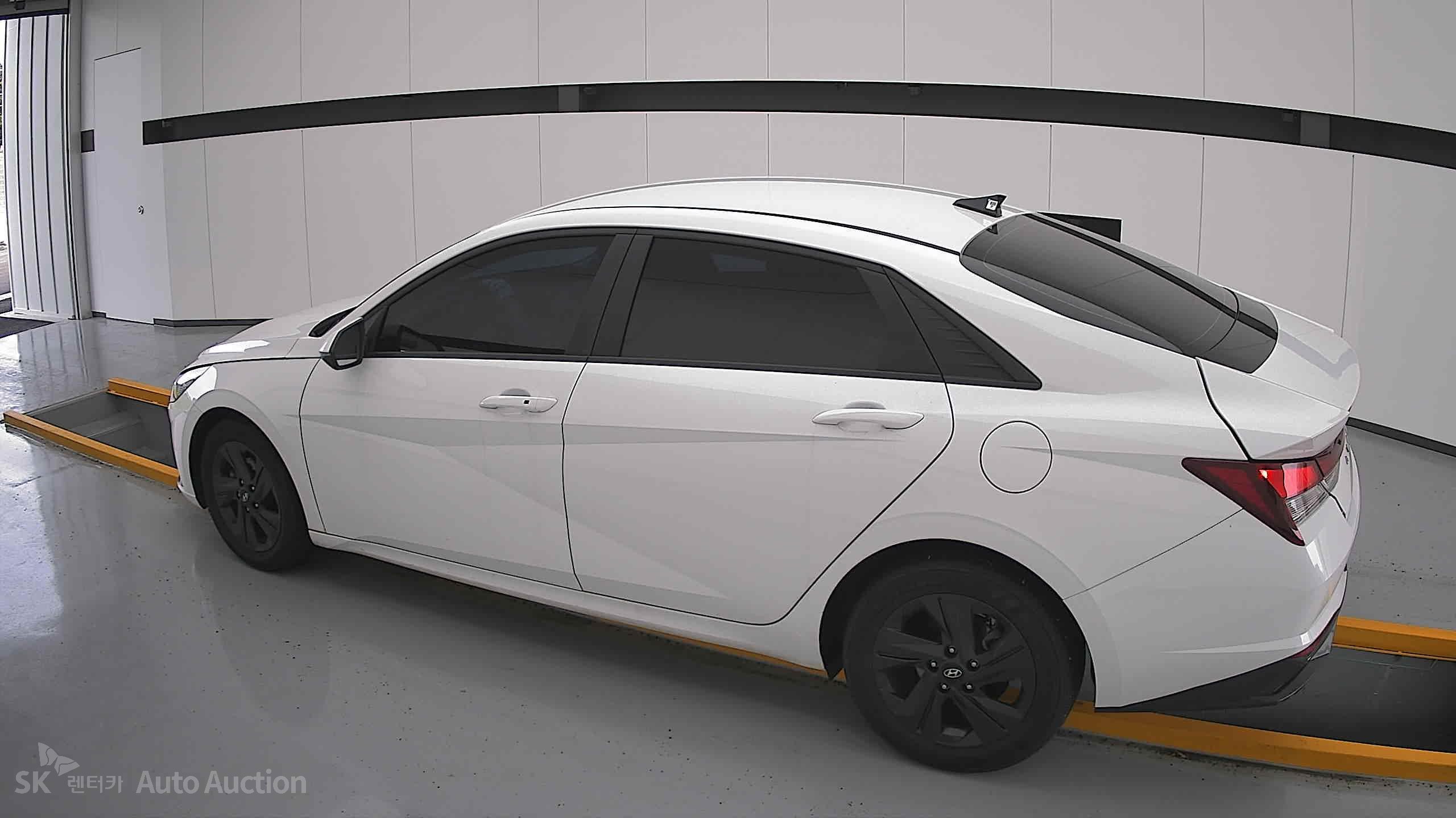 2023 - hyundai avante
