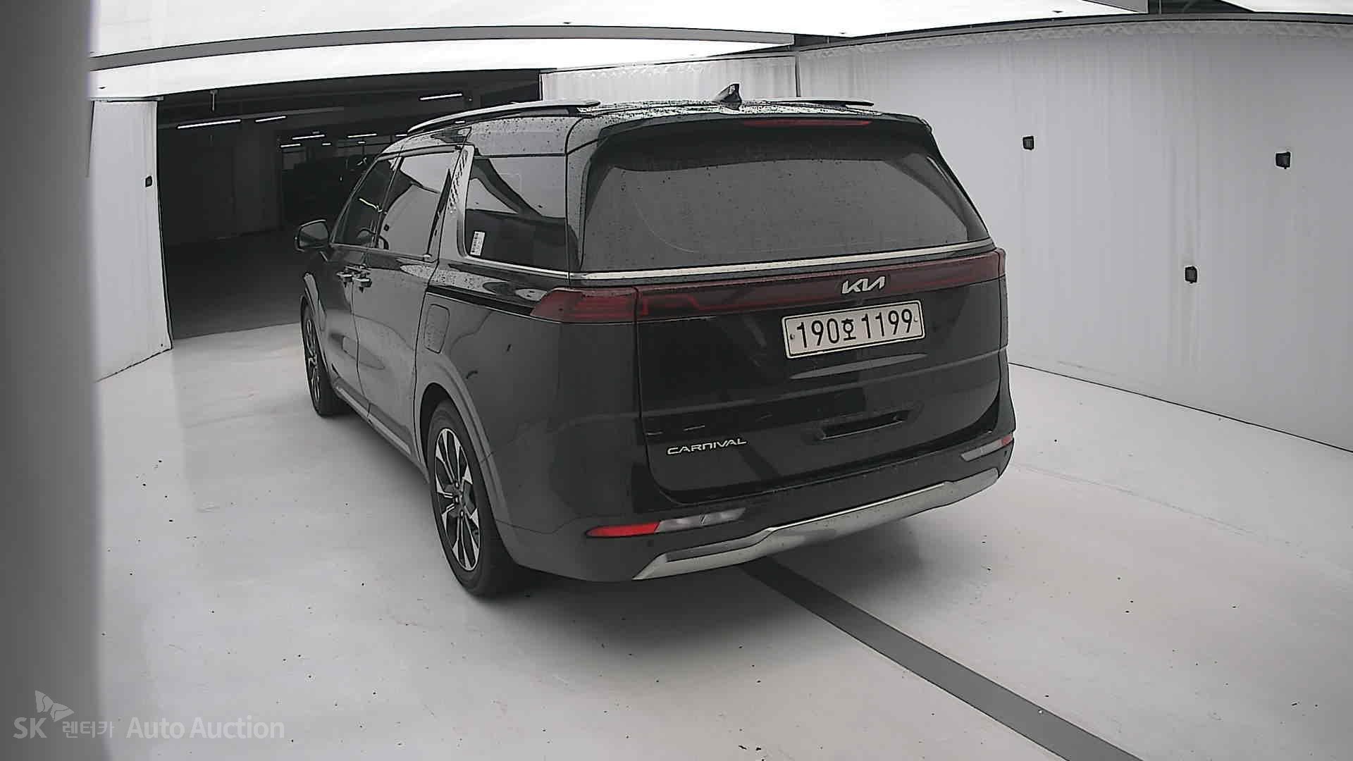2022 - kia carnival