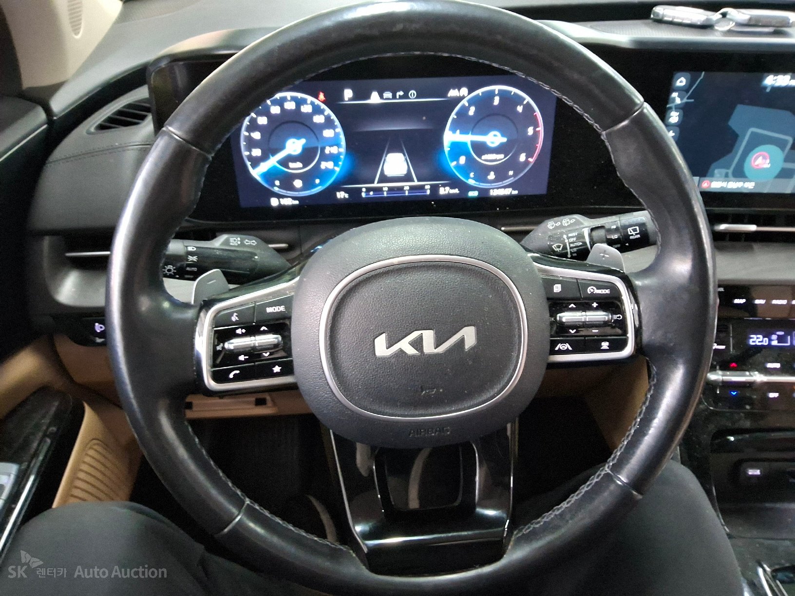 2023 - kia carnival