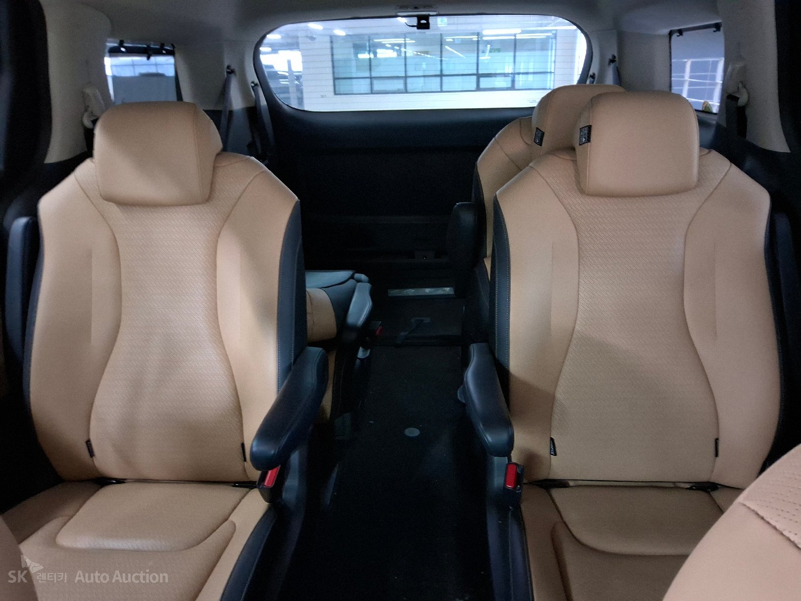 2023 - kia carnival