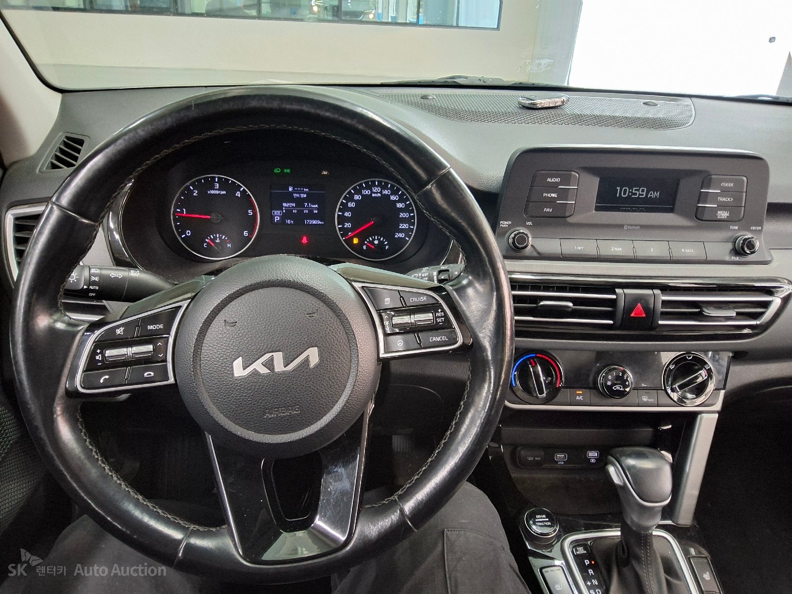2022 - kia seltos