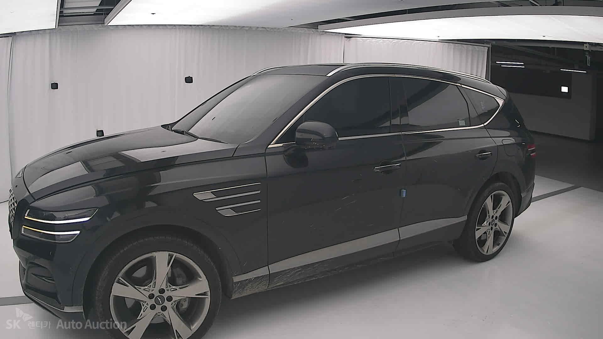 2022 - genesis gv80