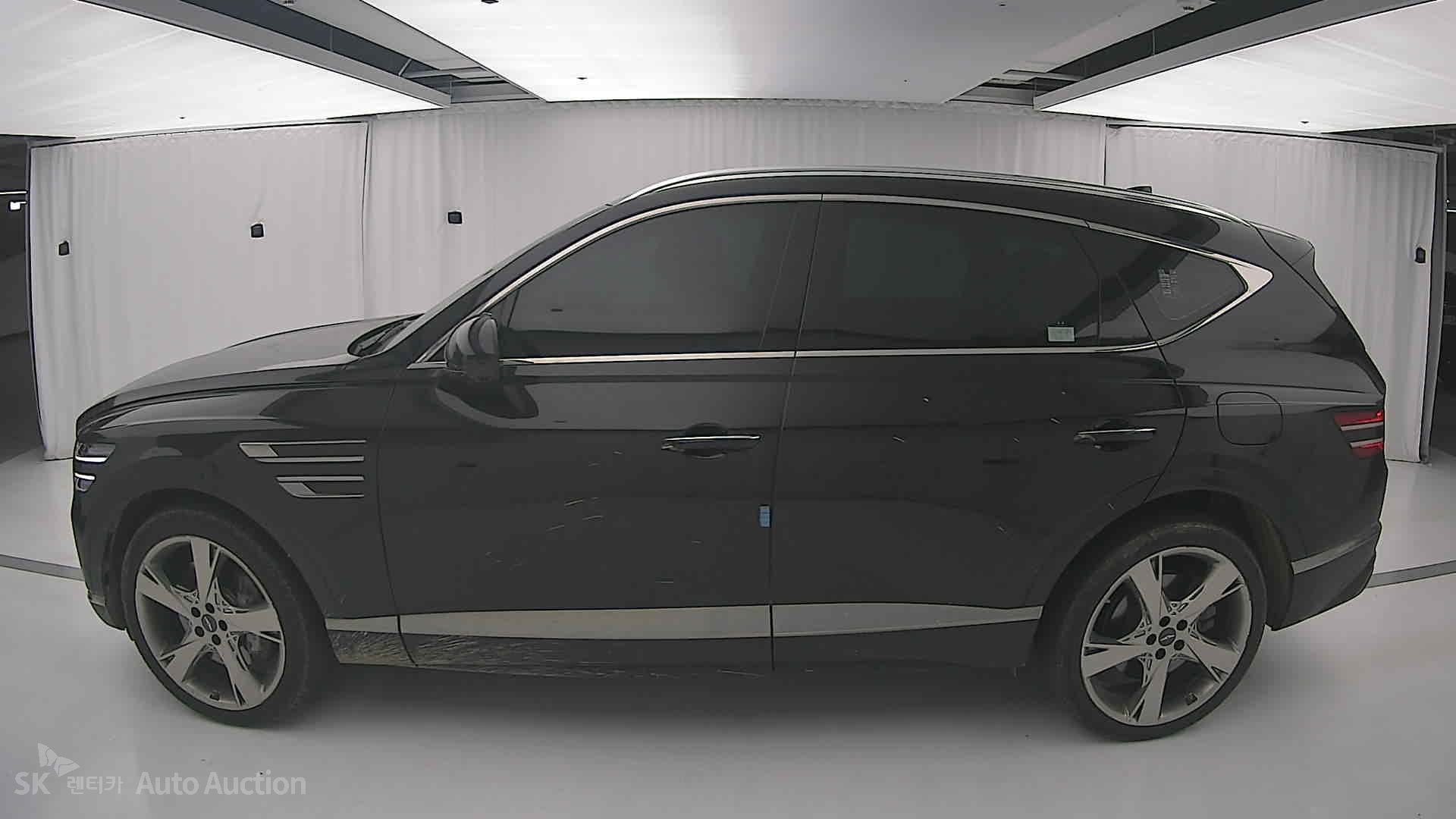 2022 - genesis gv80
