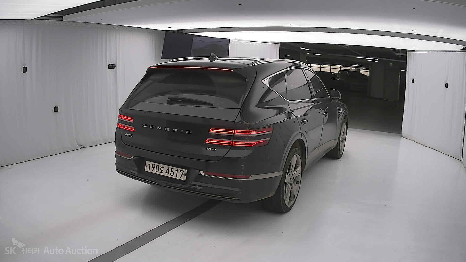 2022 - genesis gv80
