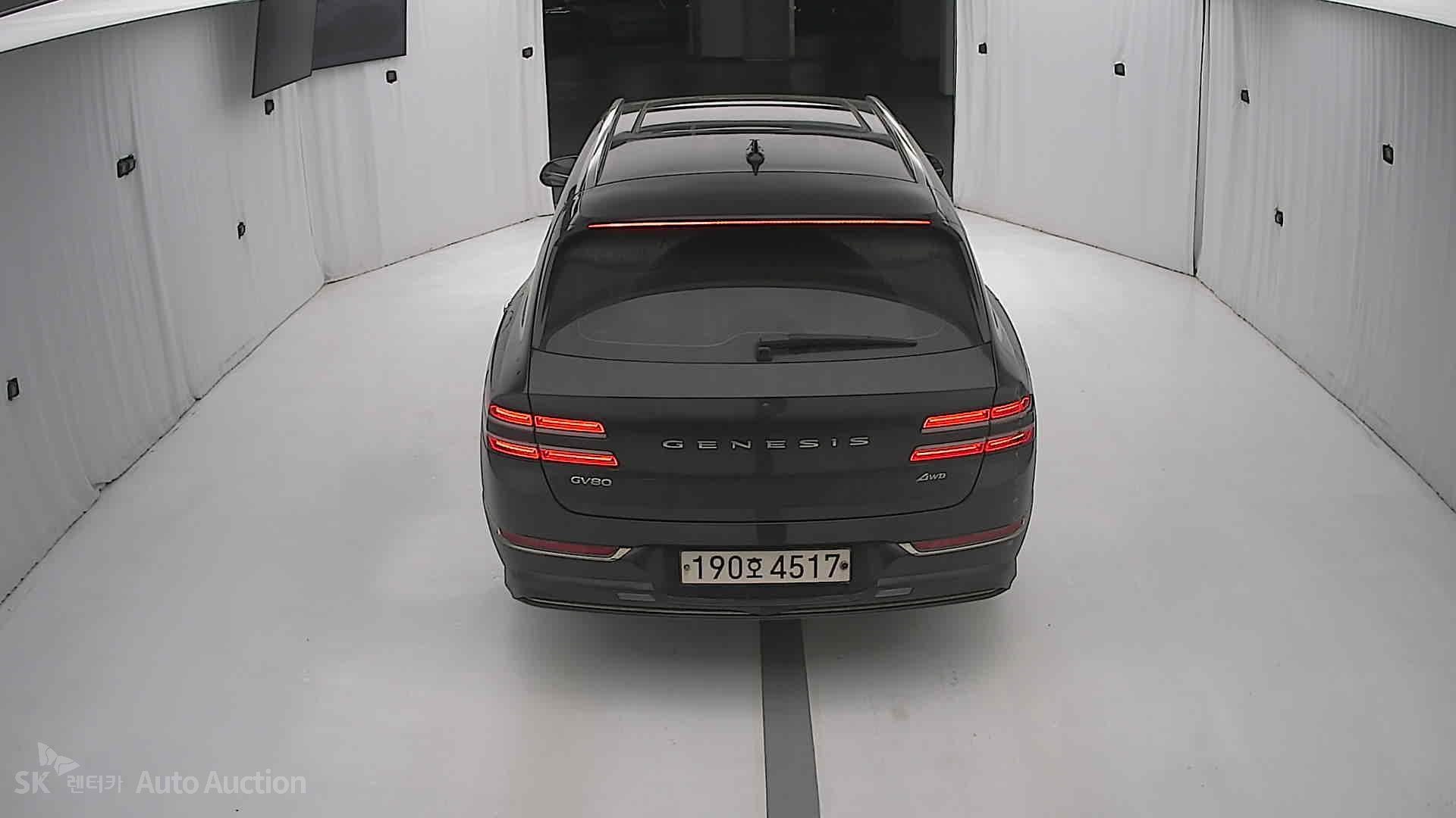 2022 - genesis gv80