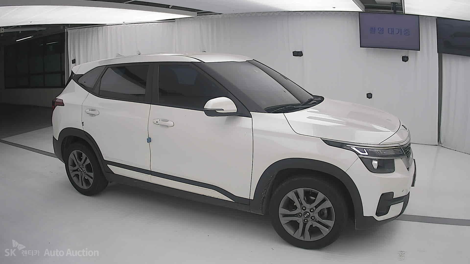 2022 - kia seltos