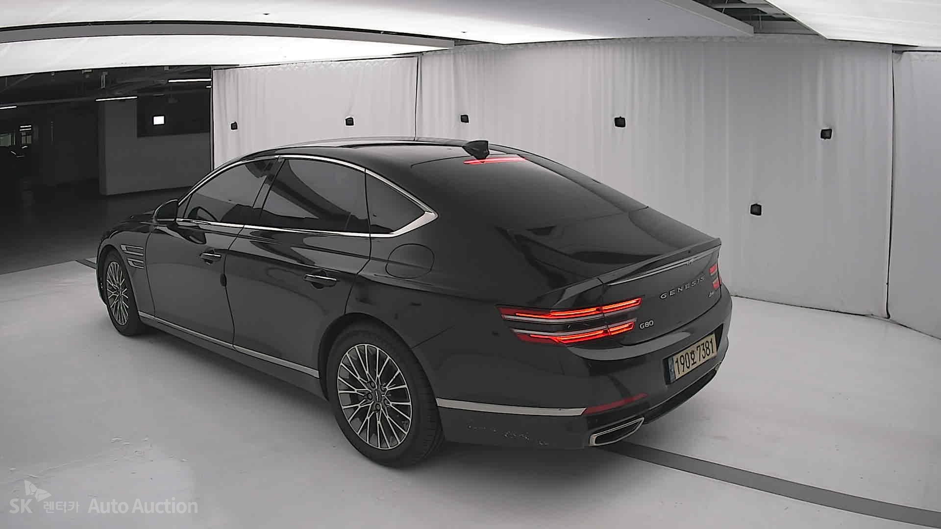 2022 - genesis g80