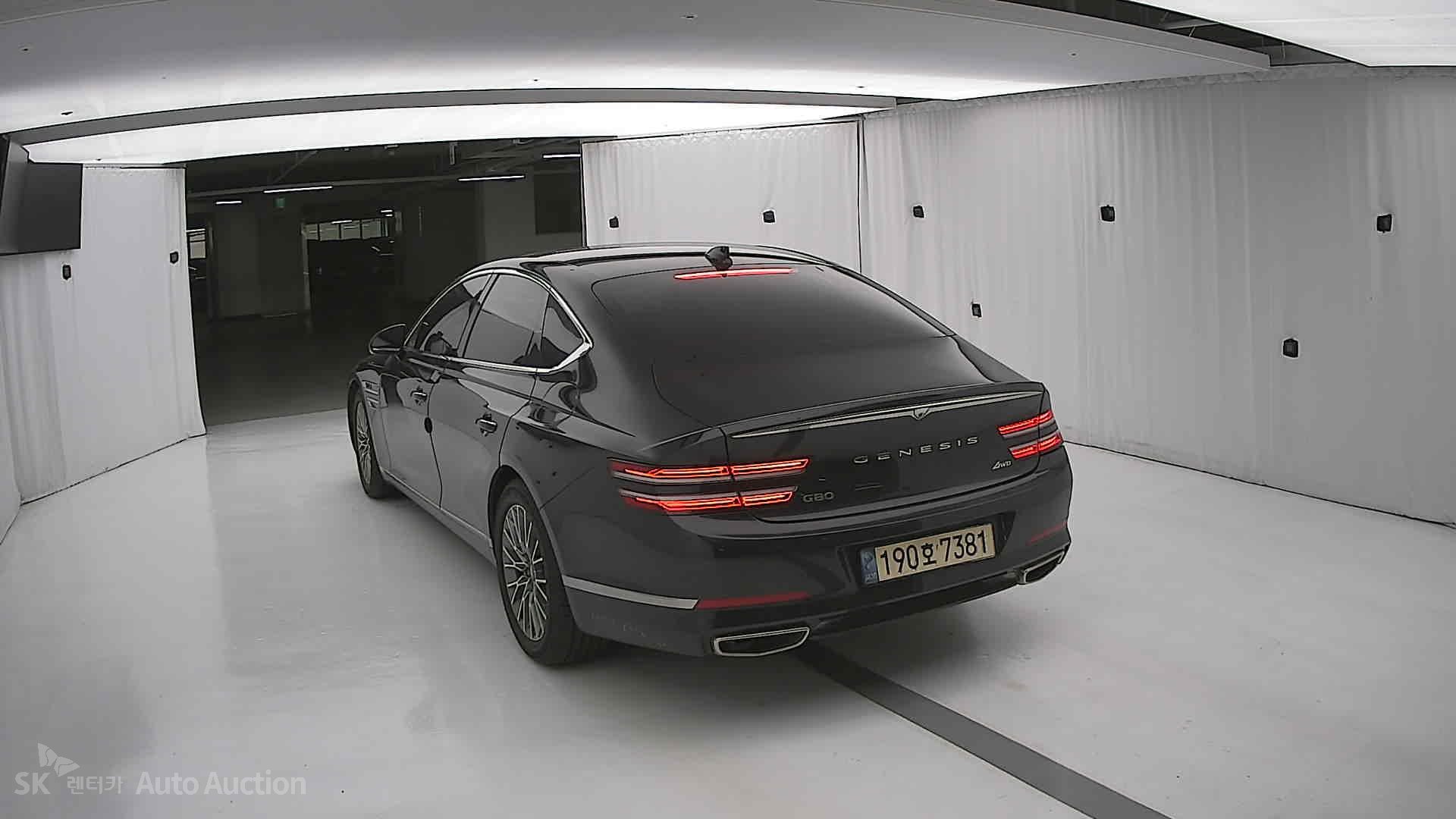 2022 - genesis g80