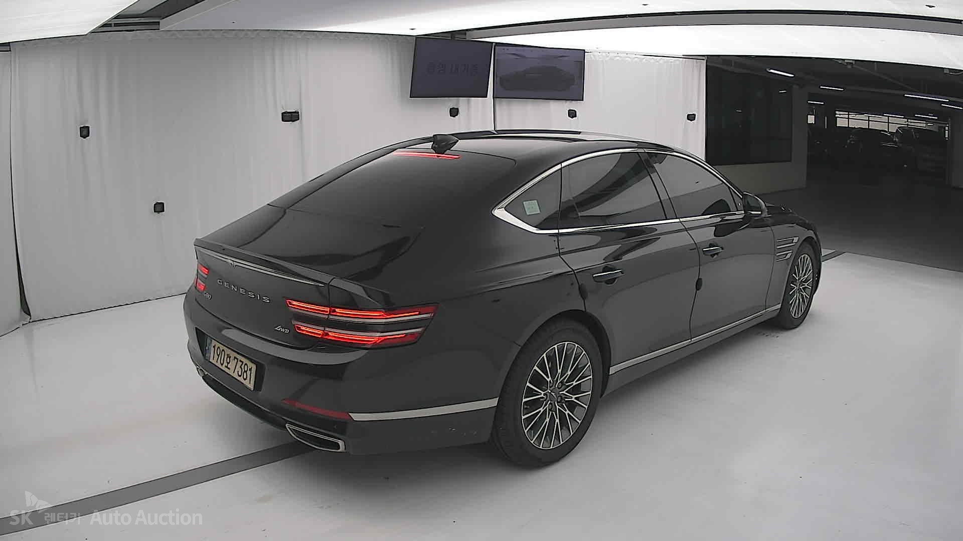 2022 - genesis g80