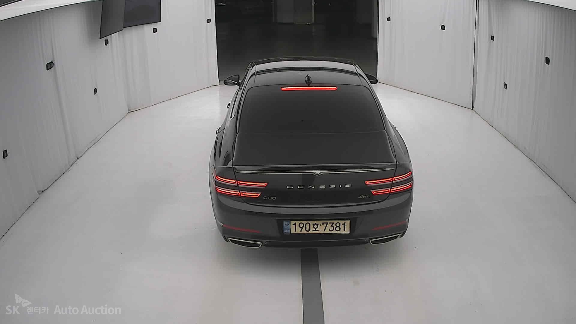2022 - genesis g80