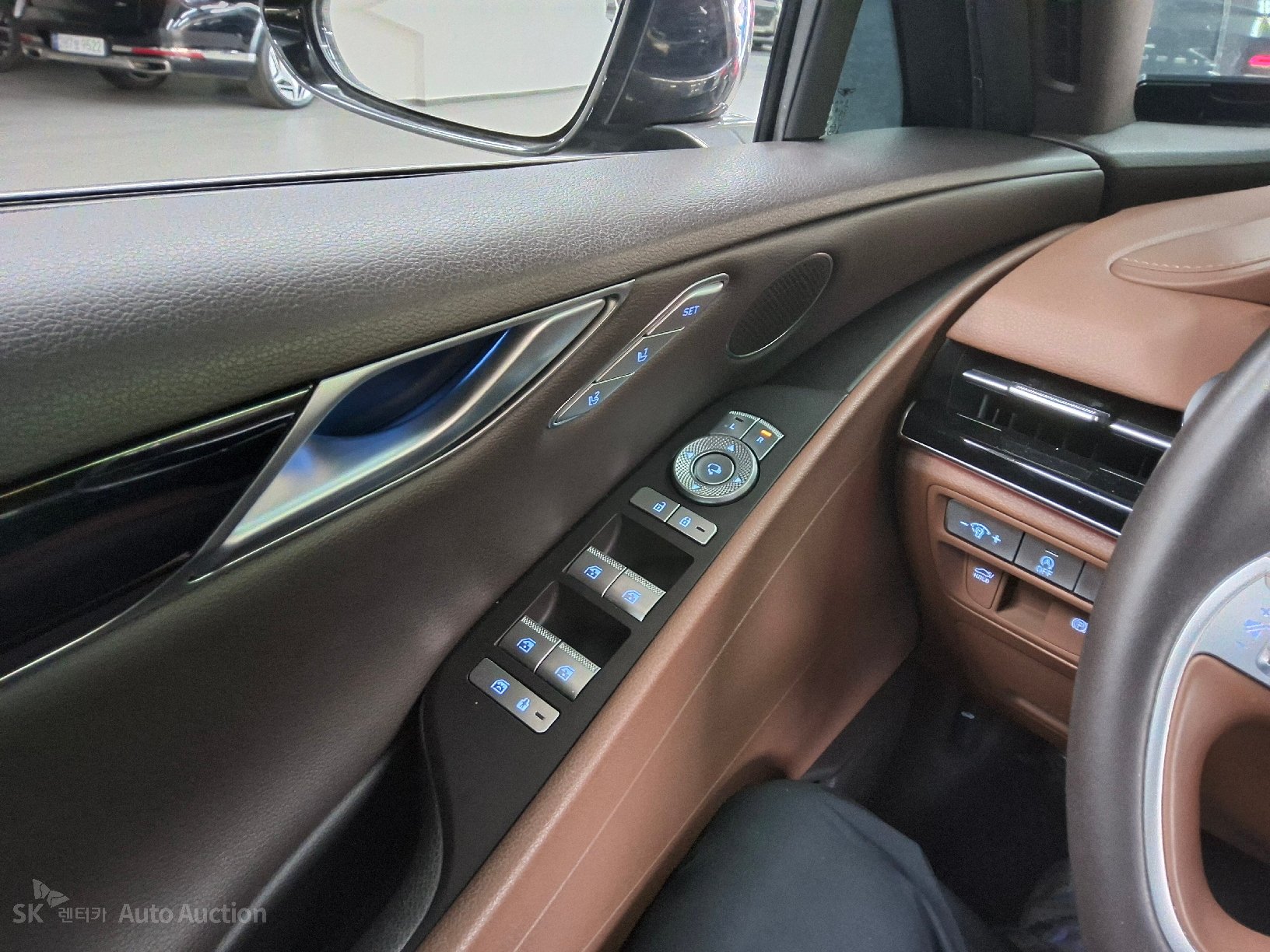 2022 - genesis g80