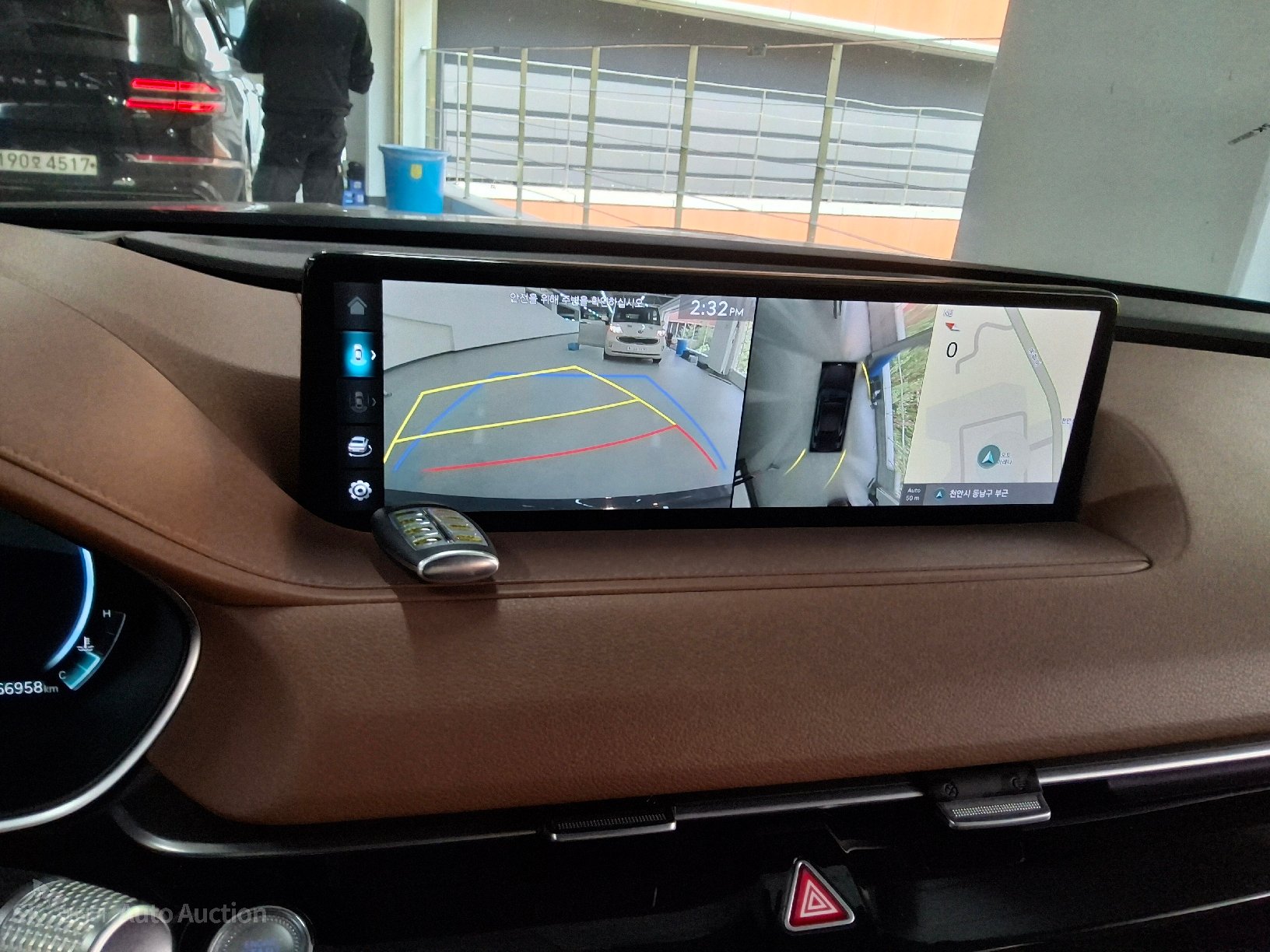 2022 - genesis g80