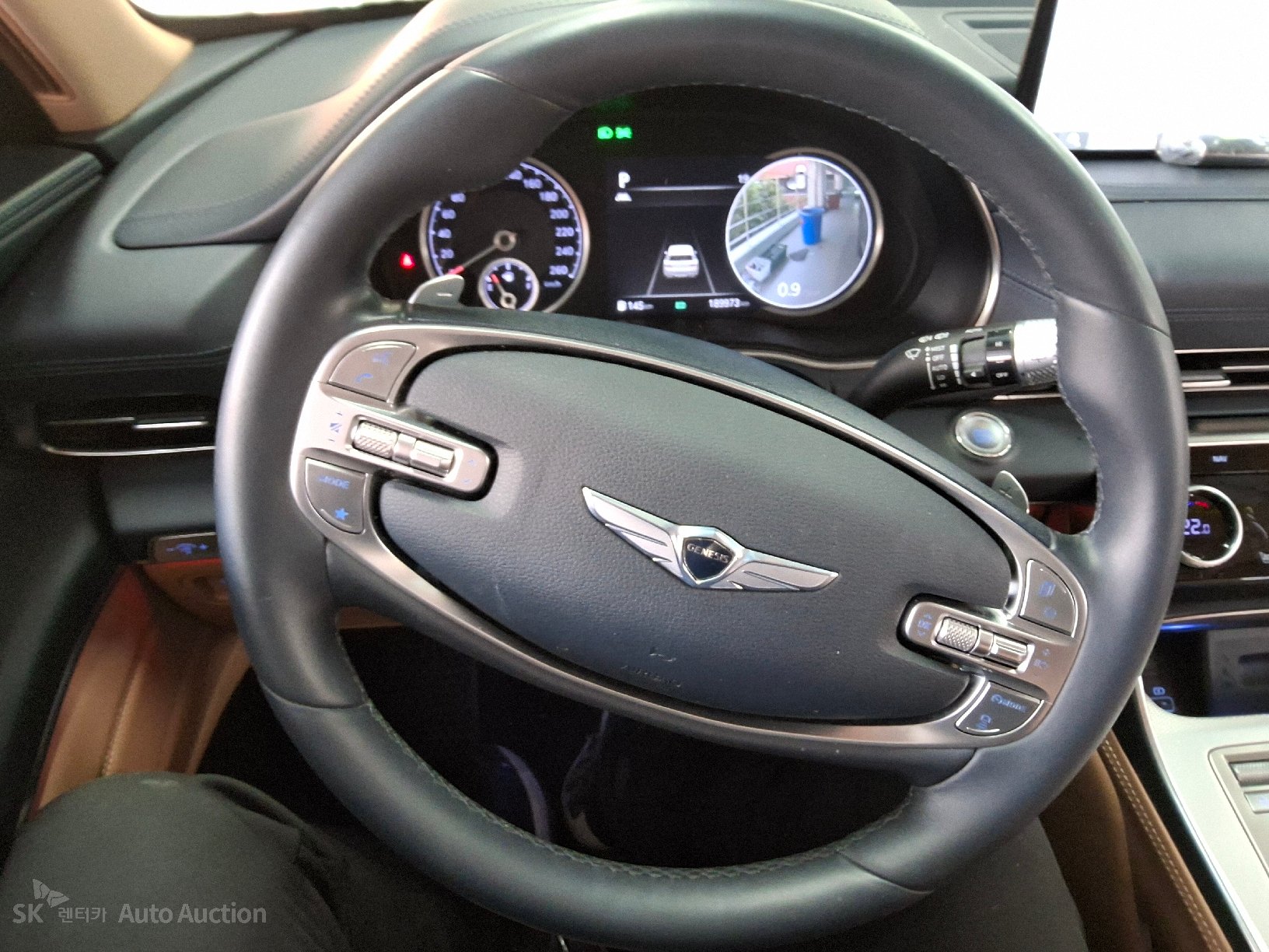 2021 - genesis gv80