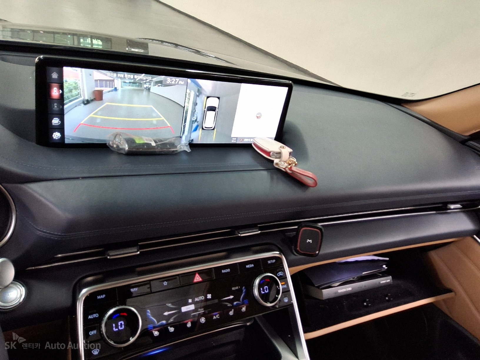 2021 - genesis gv80