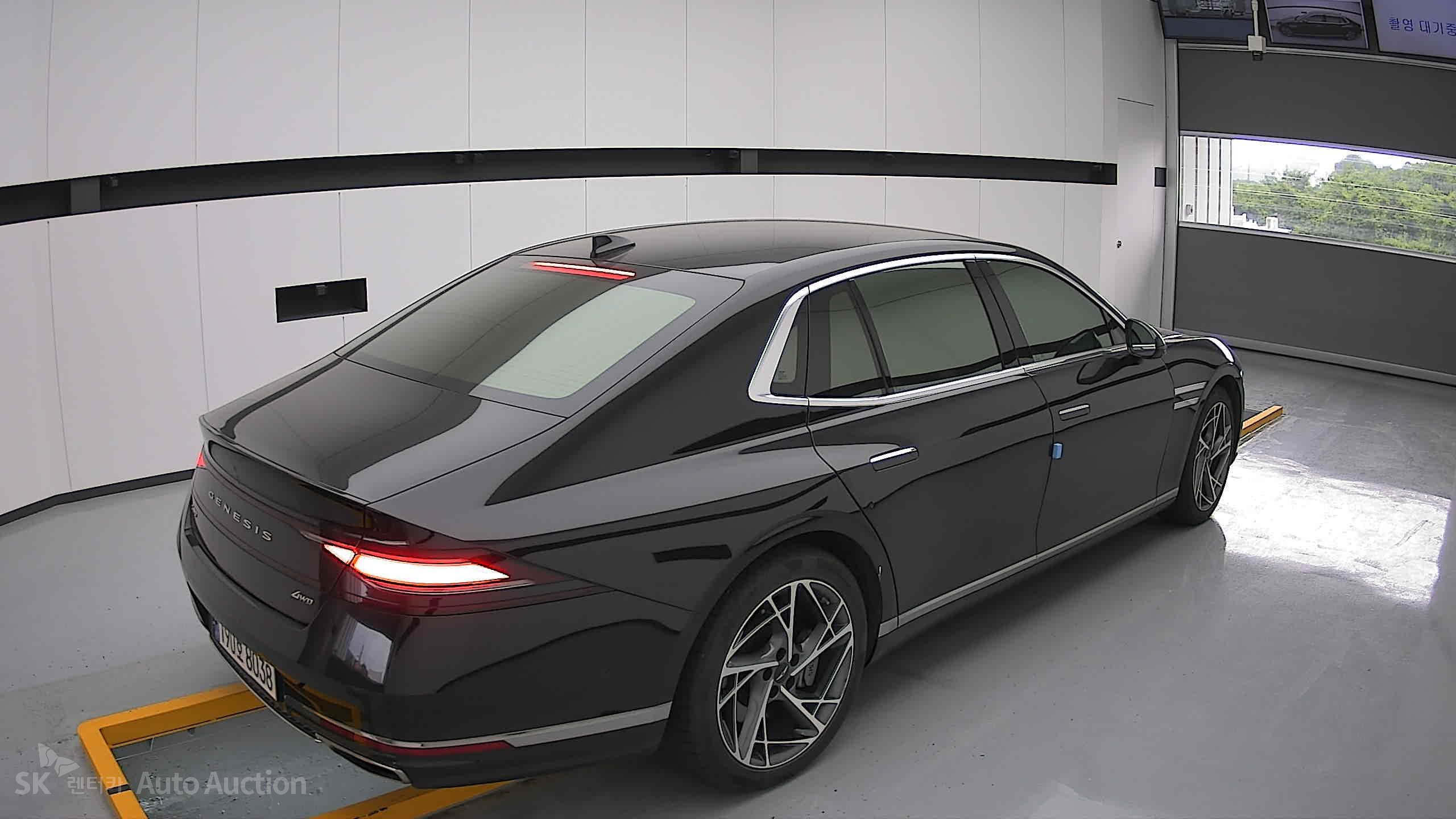 2022 - genesis g90