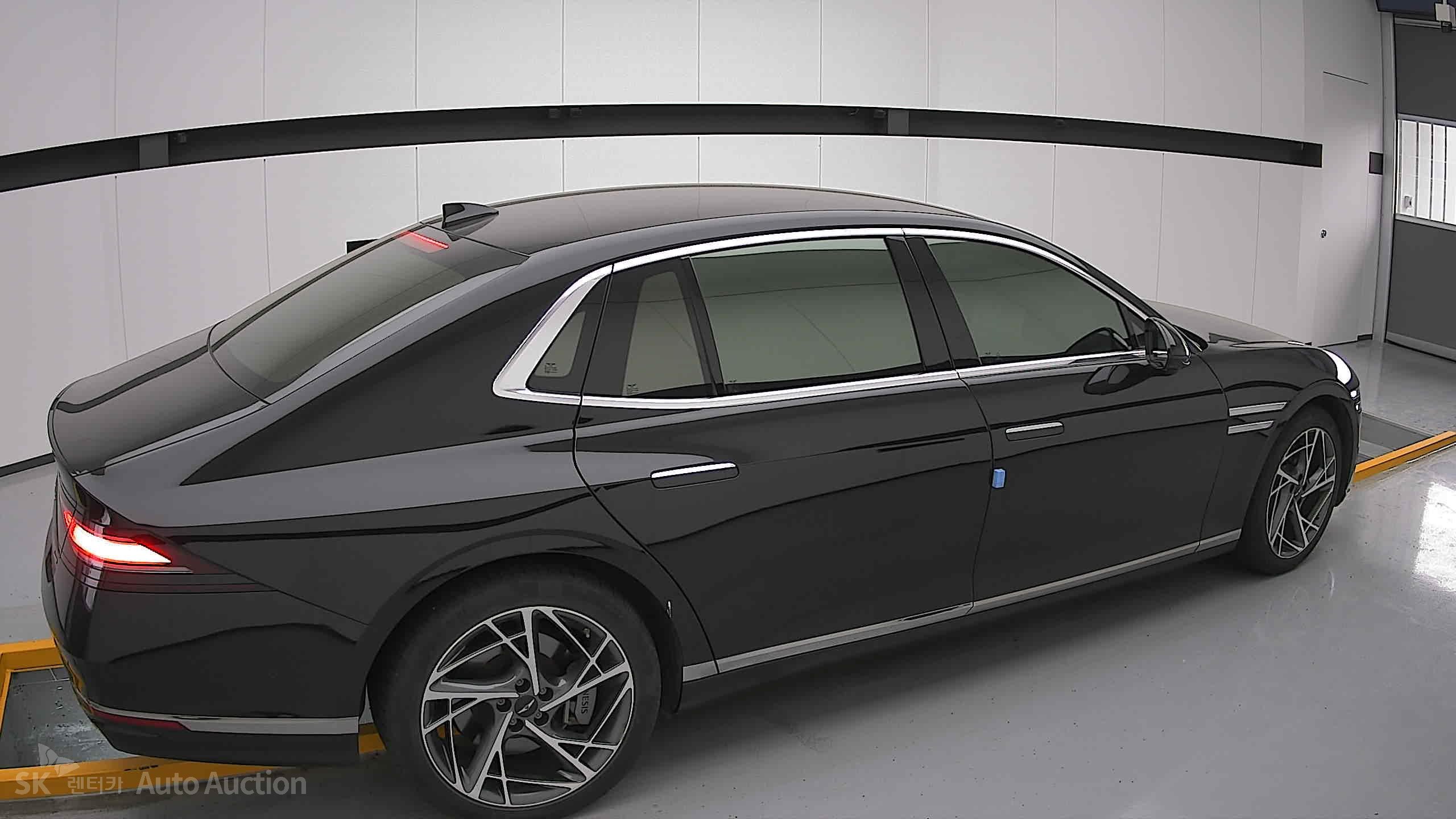 2022 - genesis g90