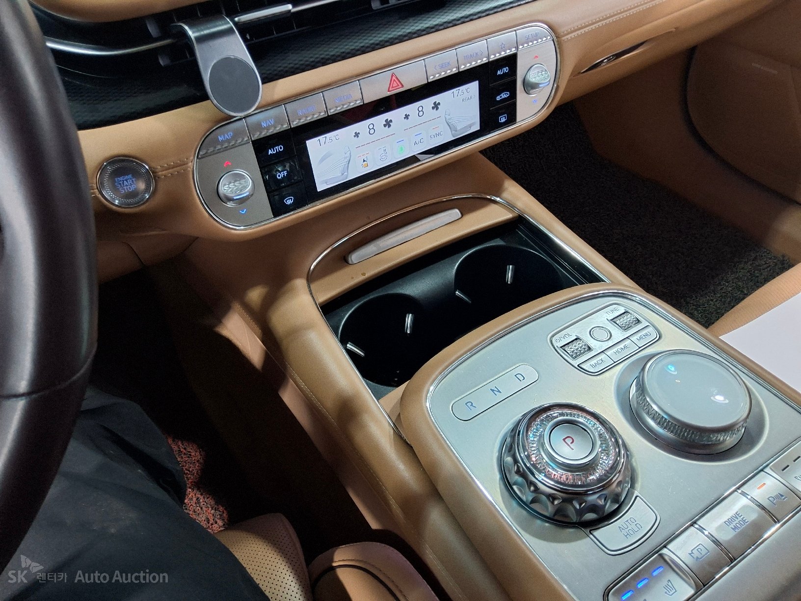 2022 - genesis g90