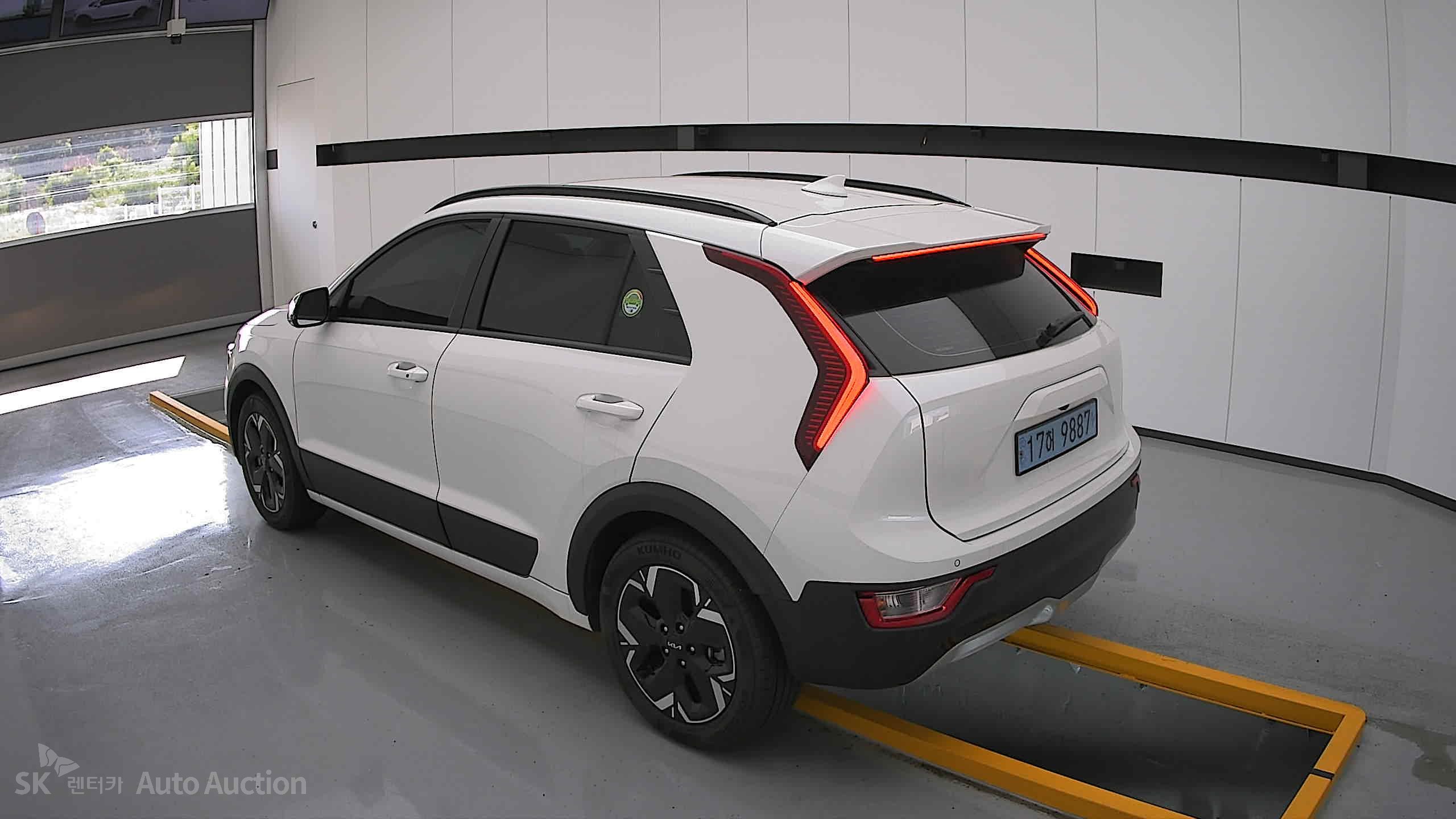 2023 - kia niro ev