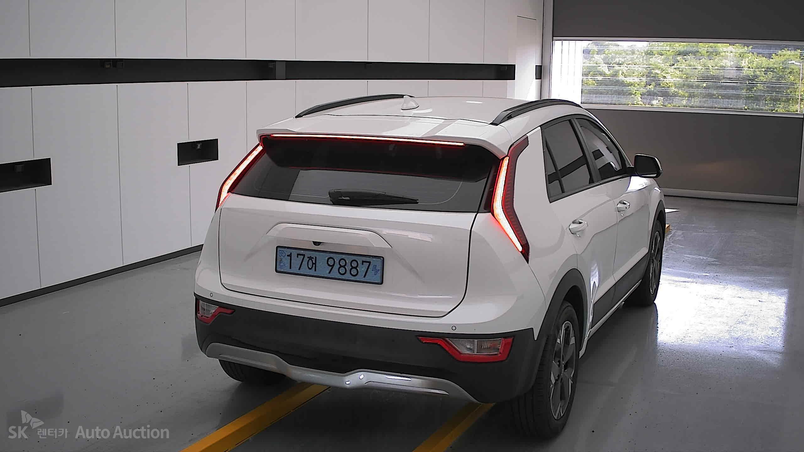 2023 - kia niro ev