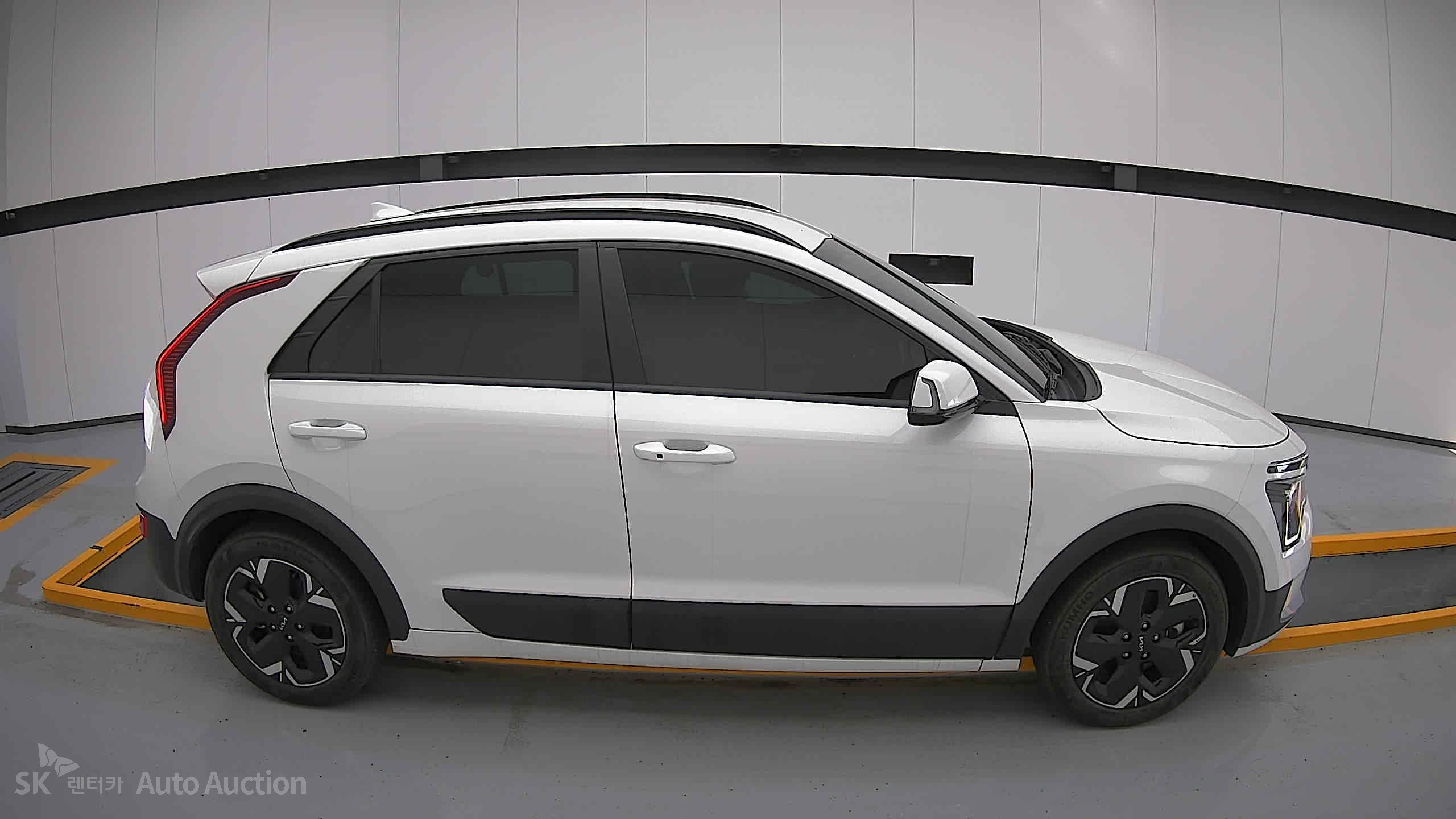 2023 - kia niro ev