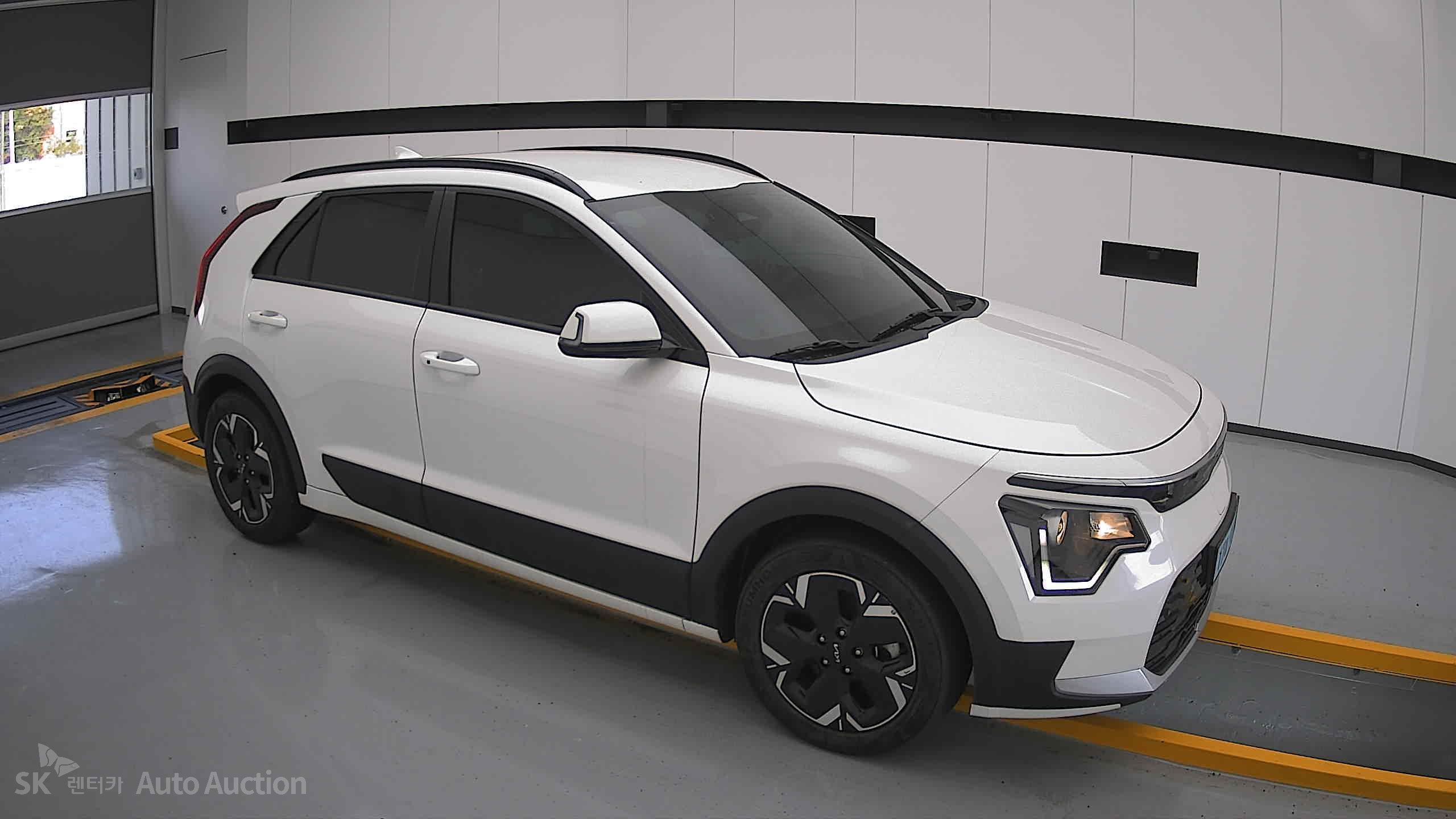 2023 - kia niro ev