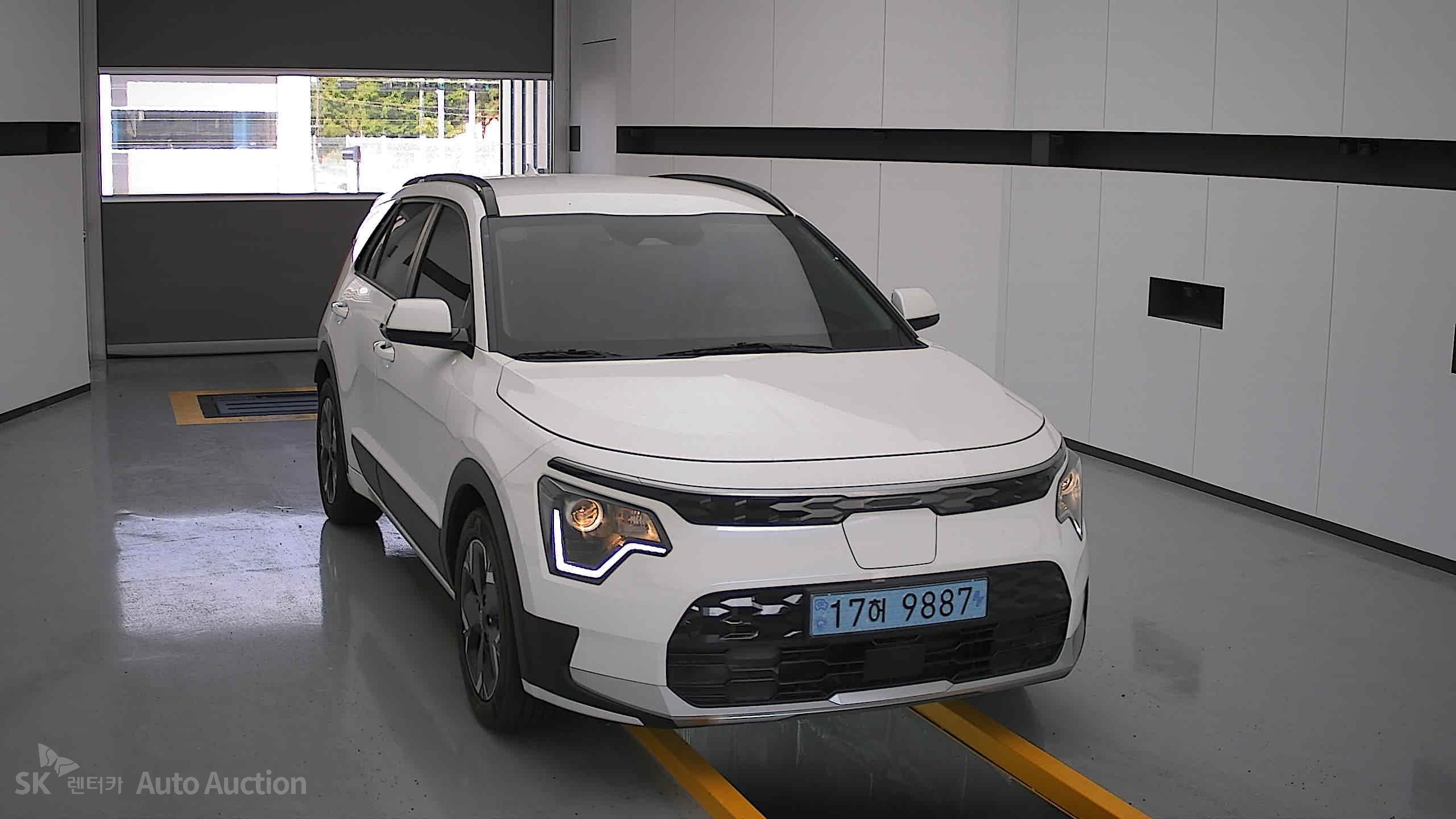 2023 - kia niro ev