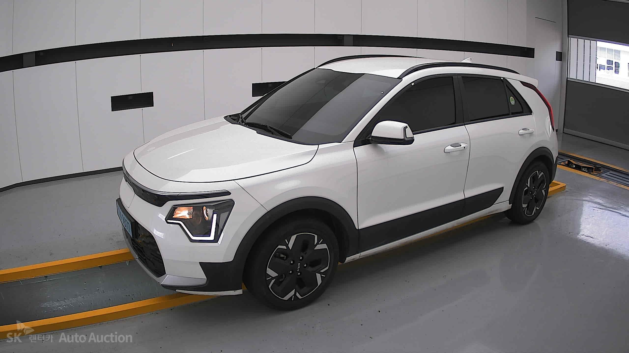 2023 - kia niro ev
