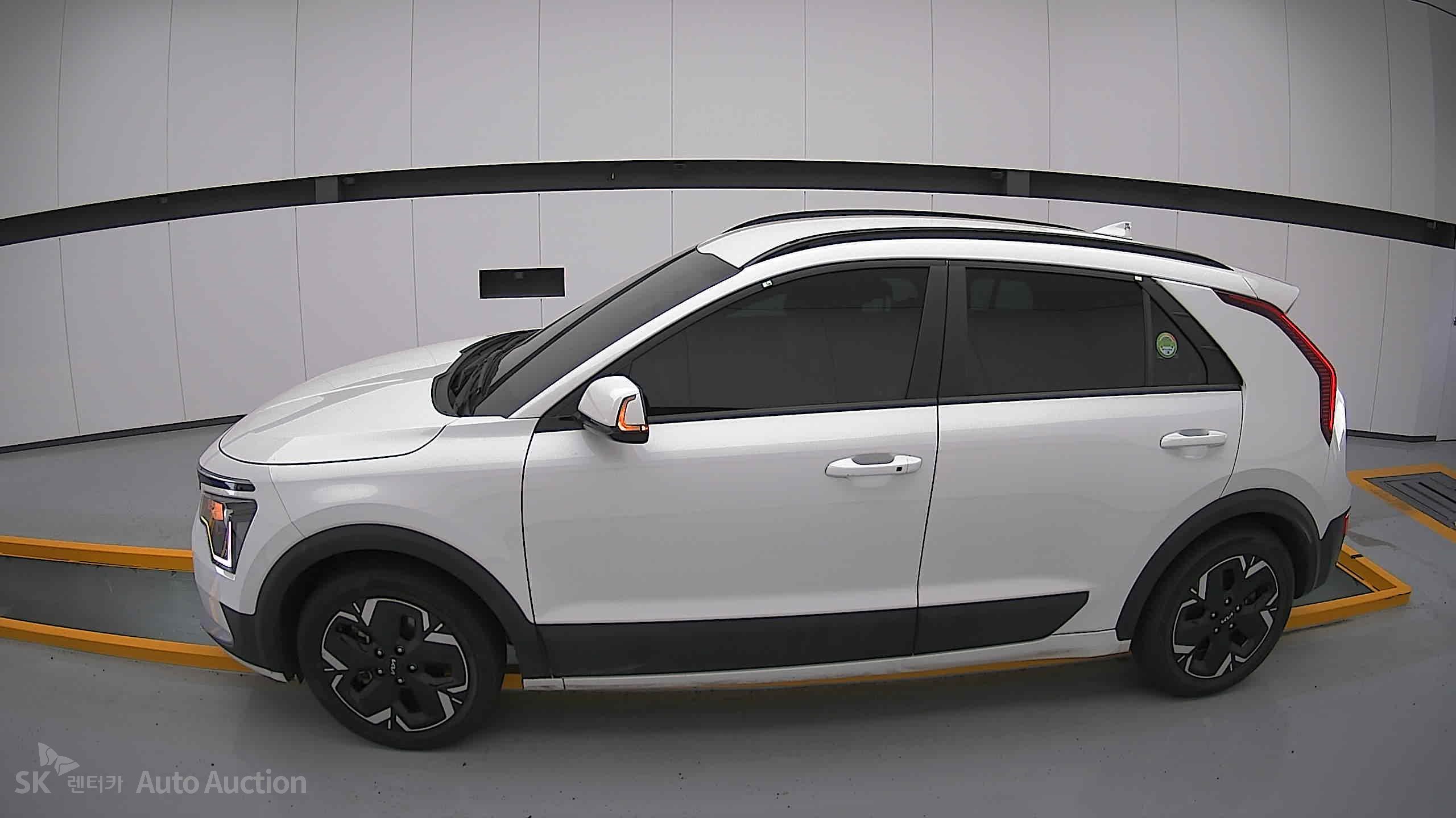 2023 - kia niro ev