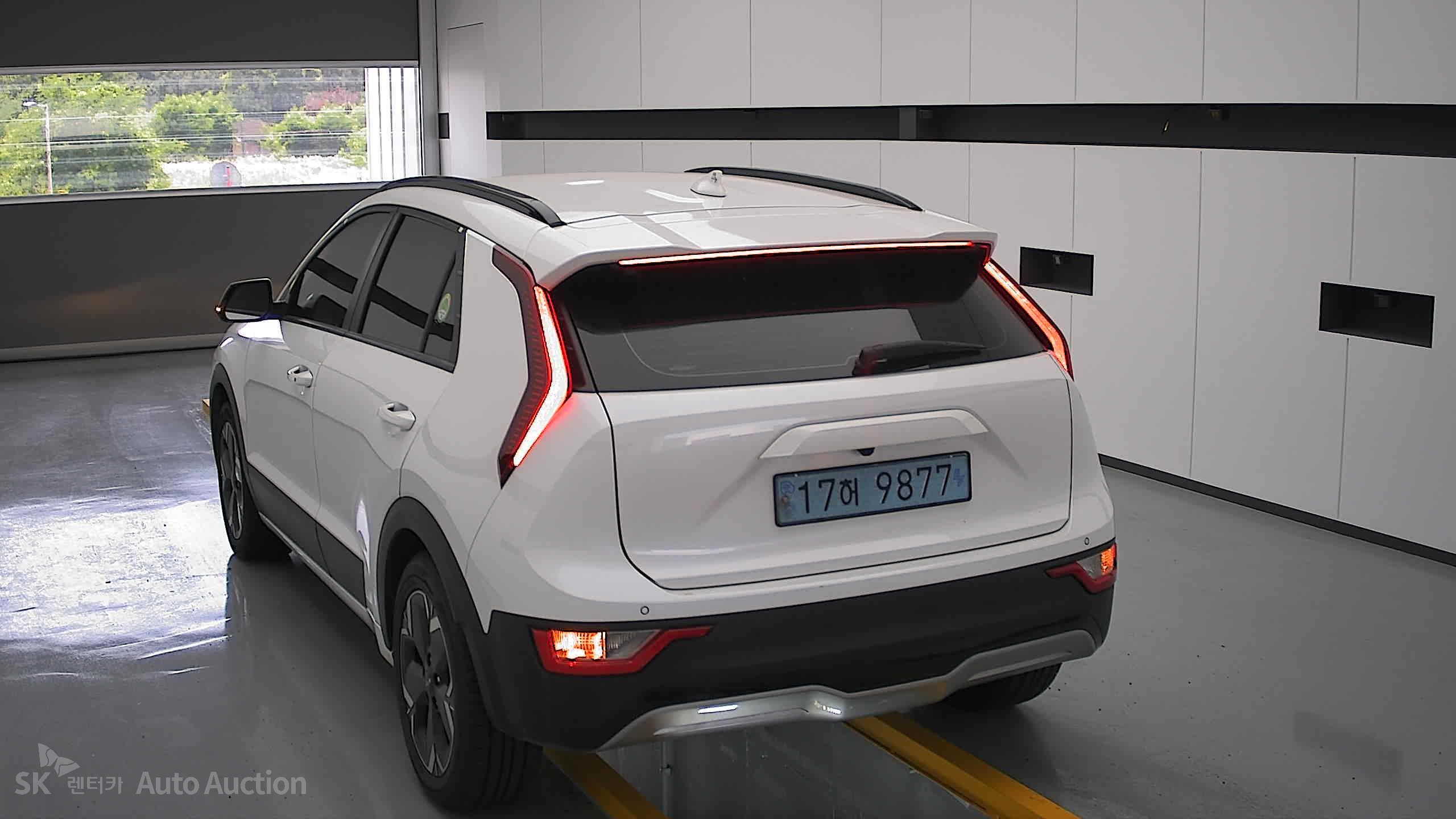 2023 - kia niro ev