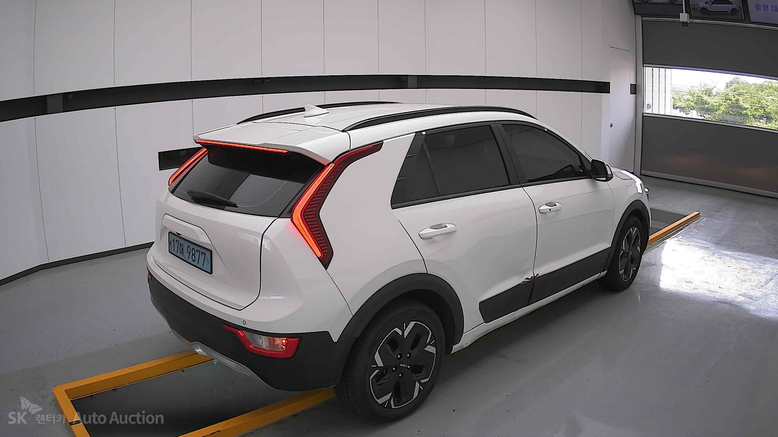 2023 - kia niro ev