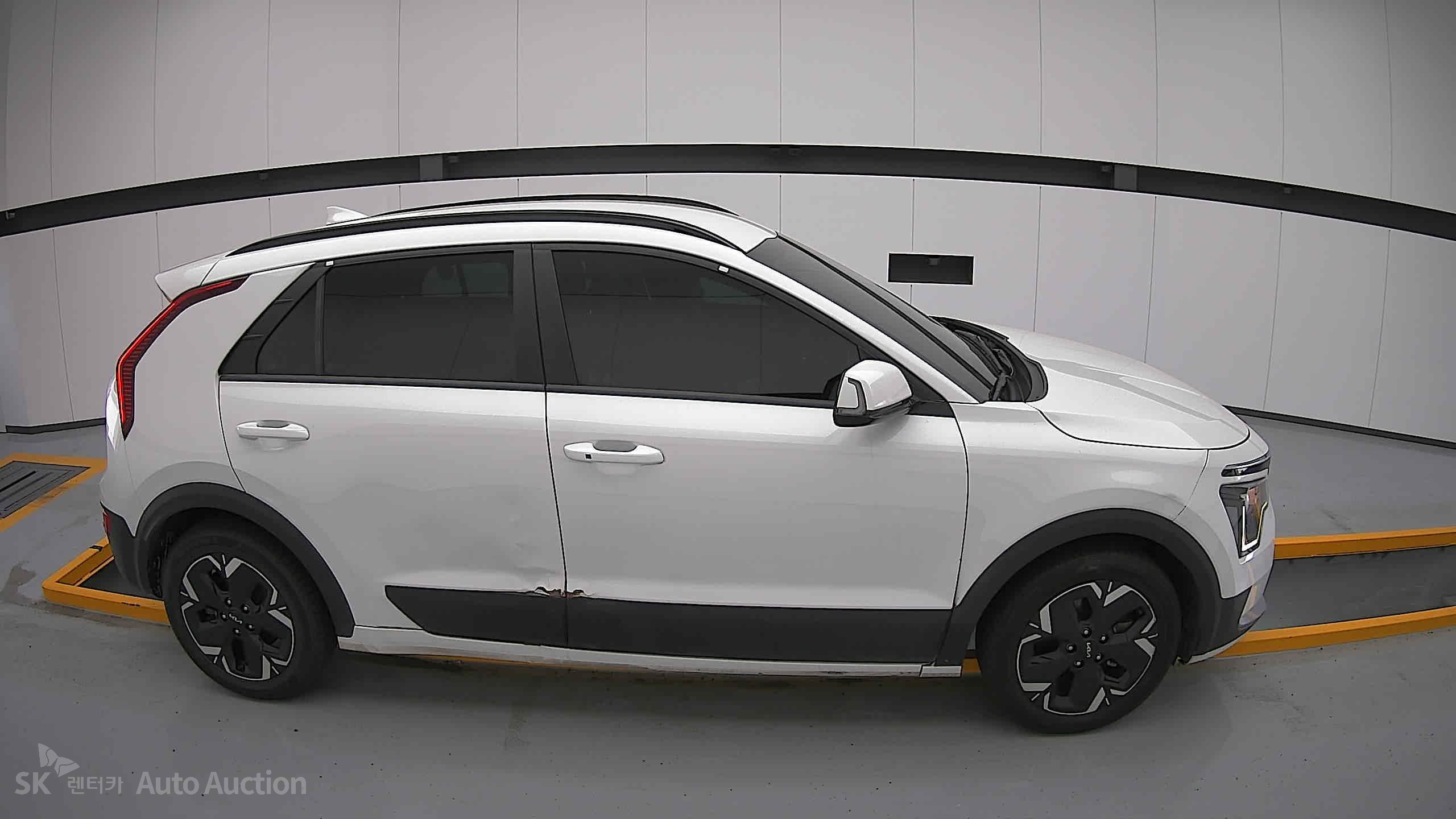 2023 - kia niro ev