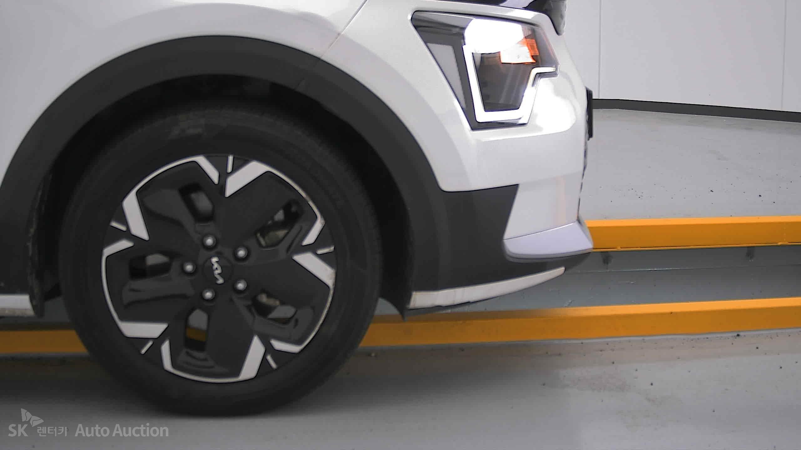 2023 - kia niro ev