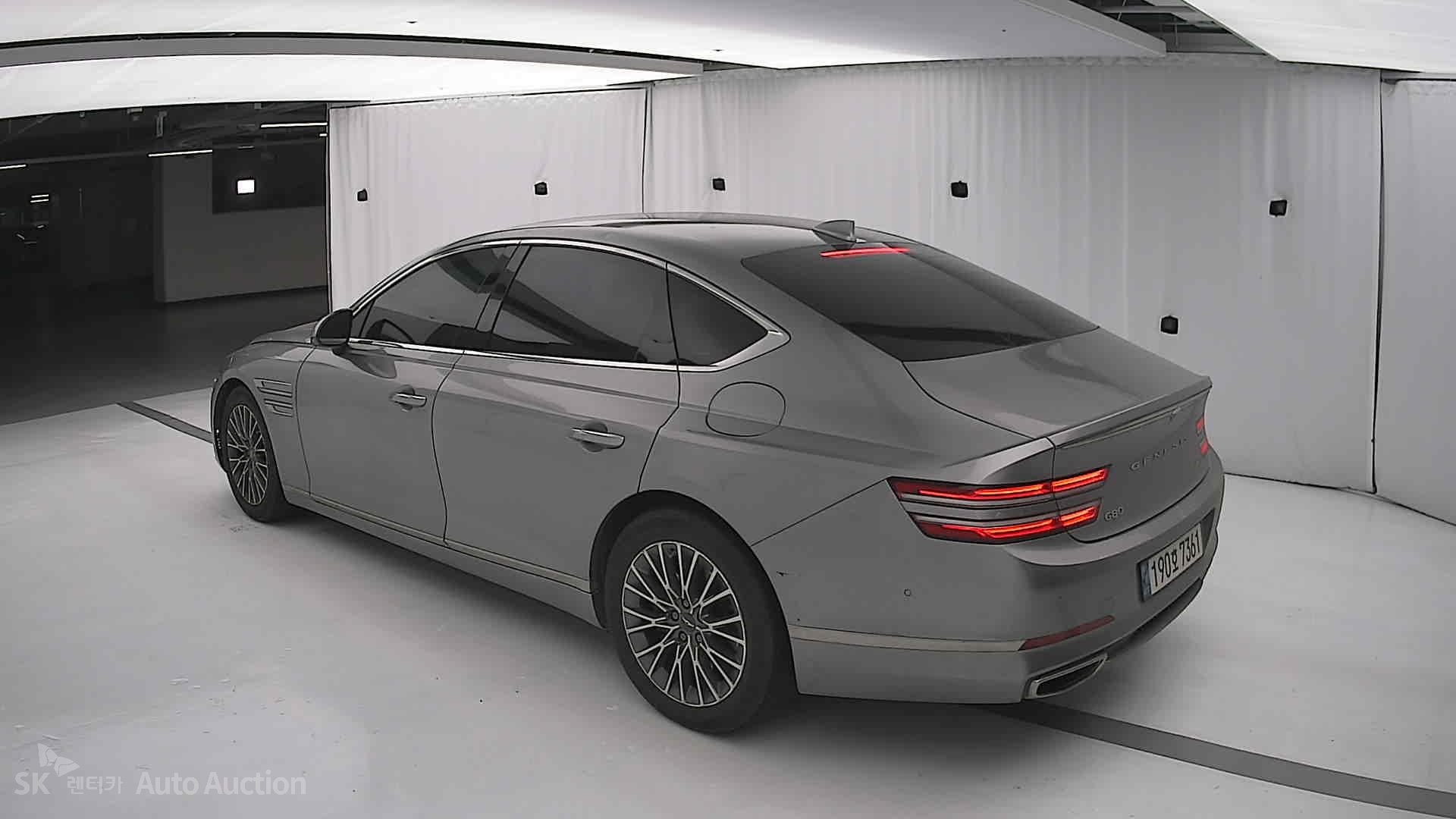 2022 - genesis g80