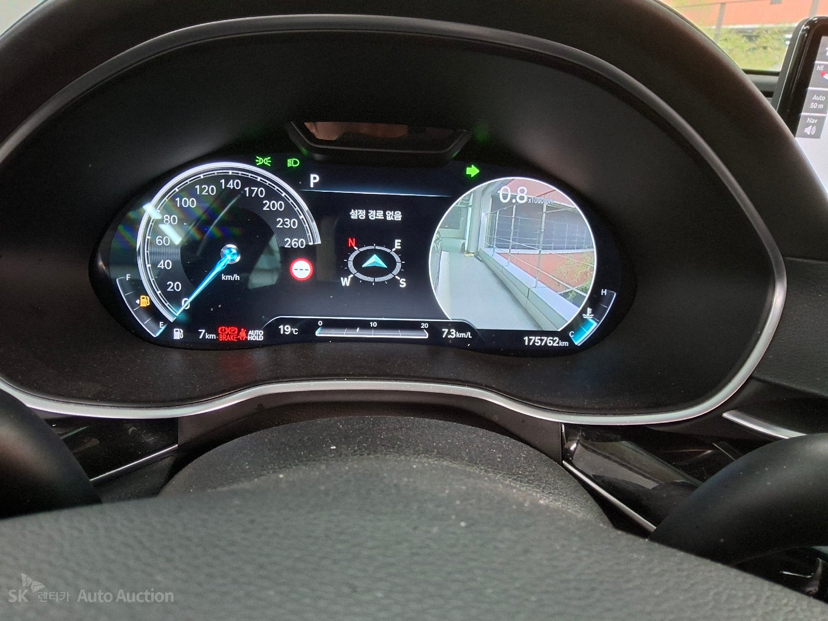 2022 - genesis g80