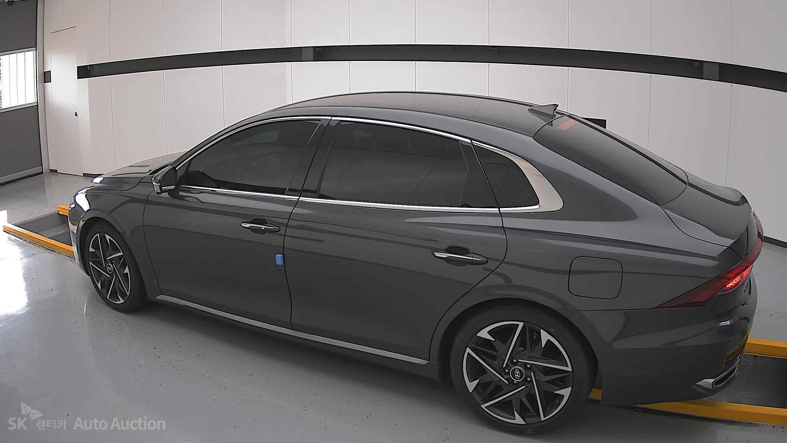 2022 - hyundai grandeur