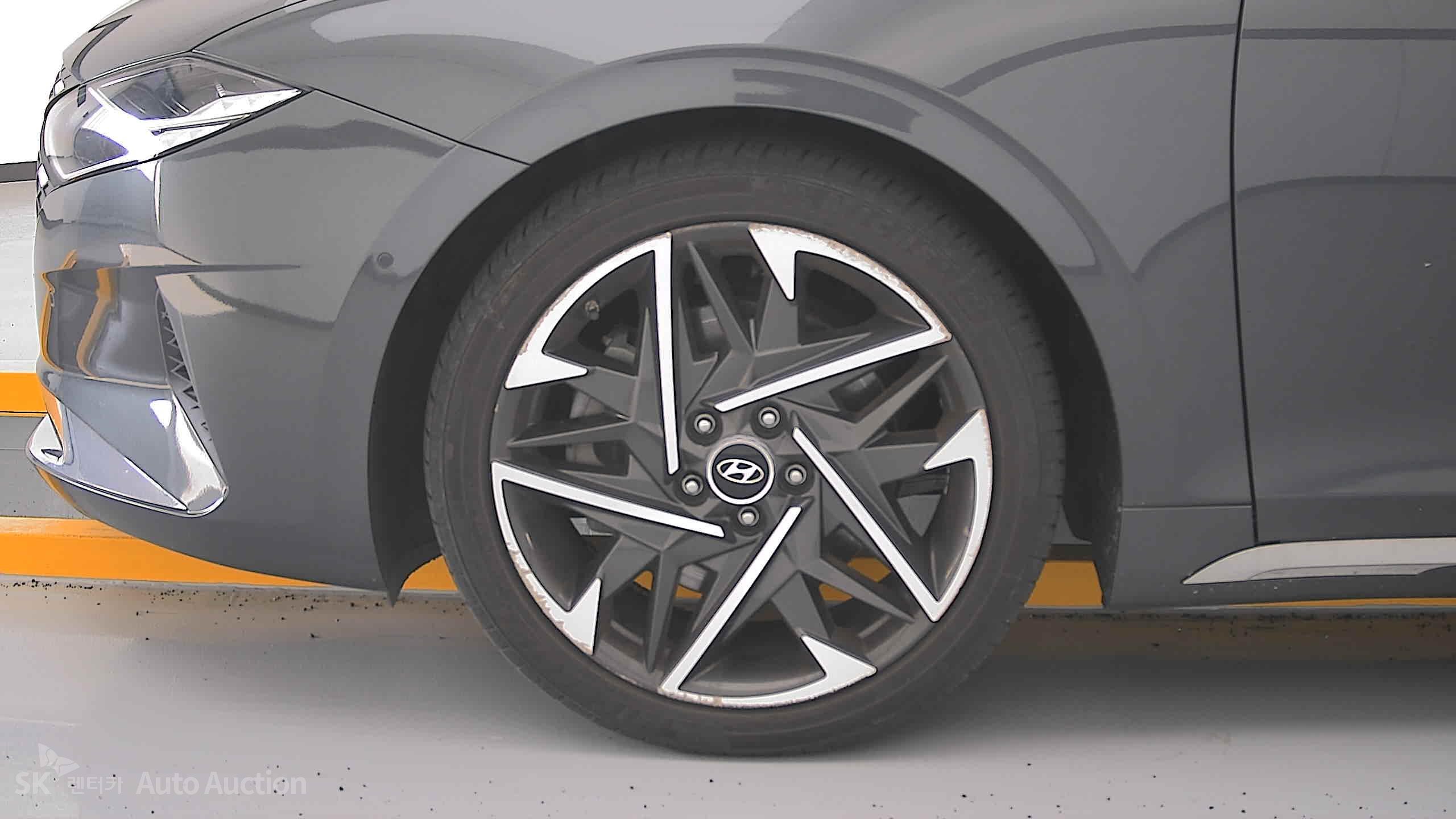 2022 - hyundai grandeur