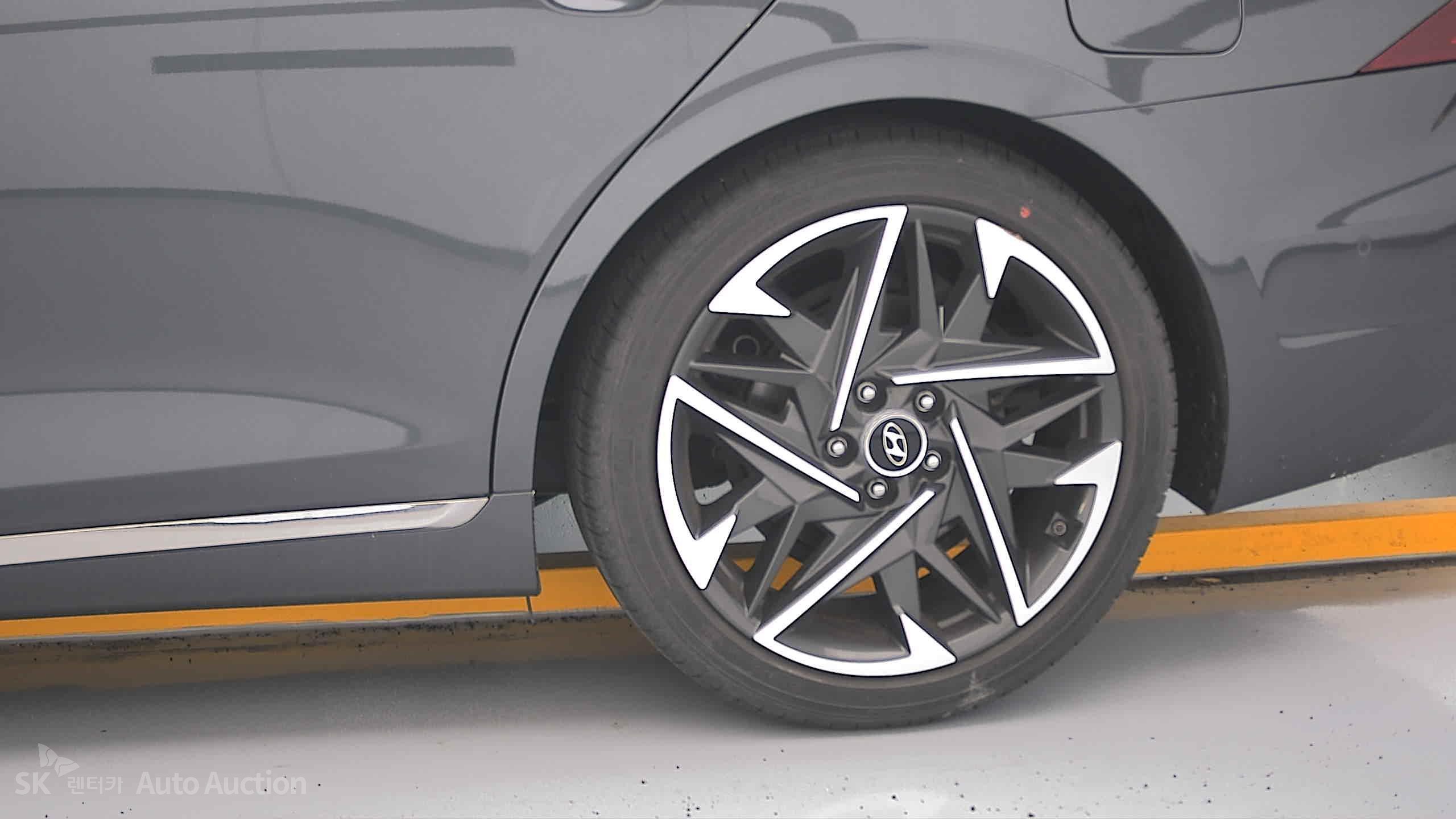 2022 - hyundai grandeur
