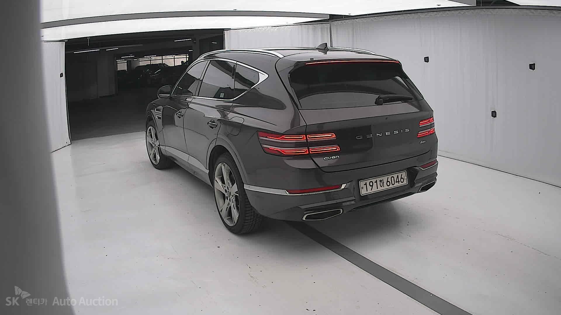 2022 - genesis gv80