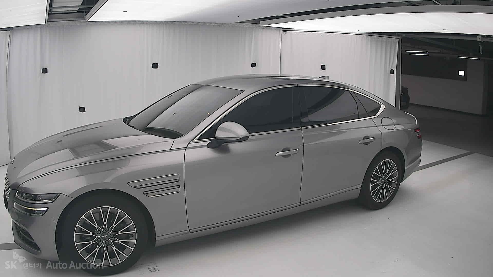 2022 - genesis g80