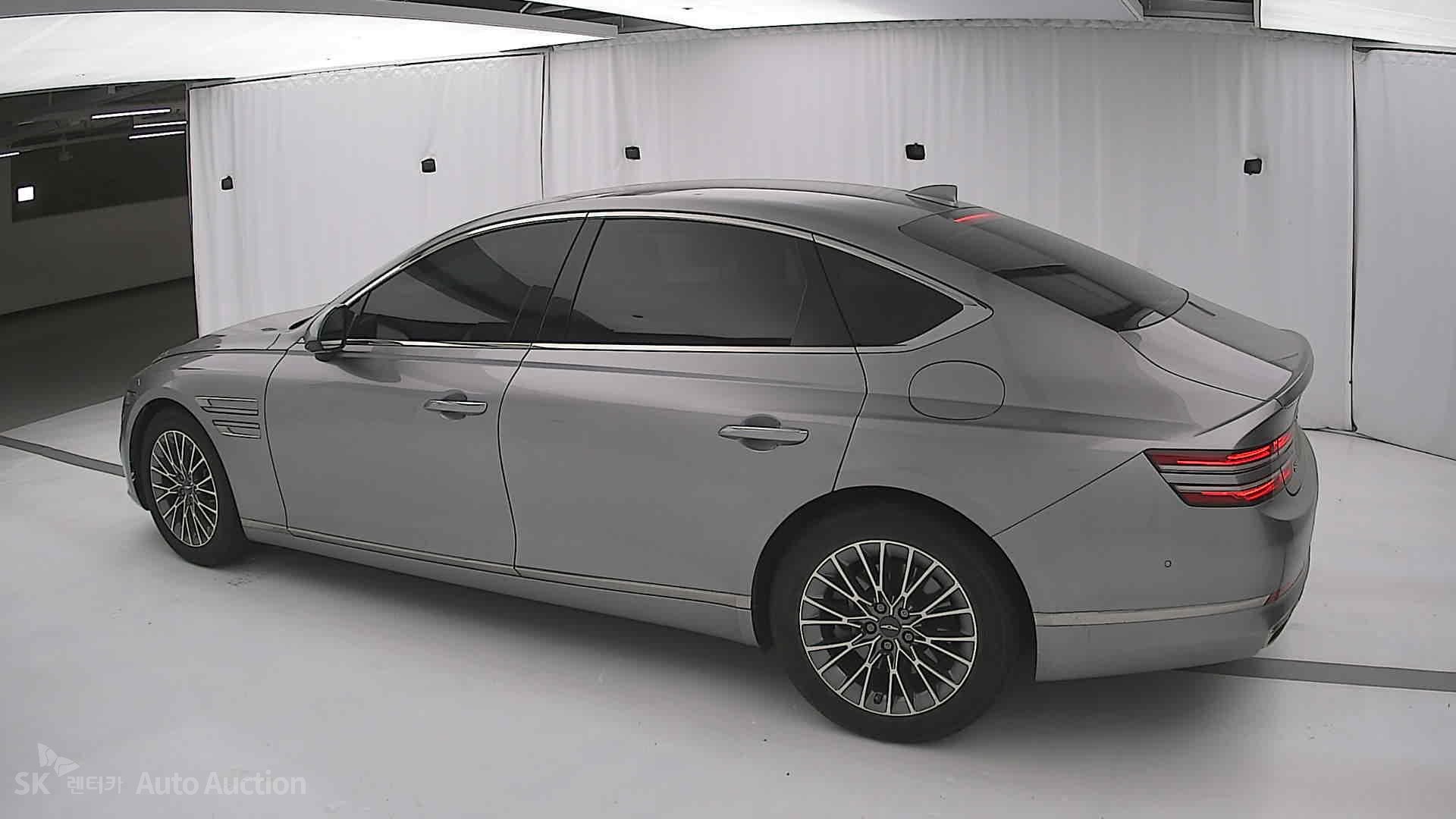 2022 - genesis g80